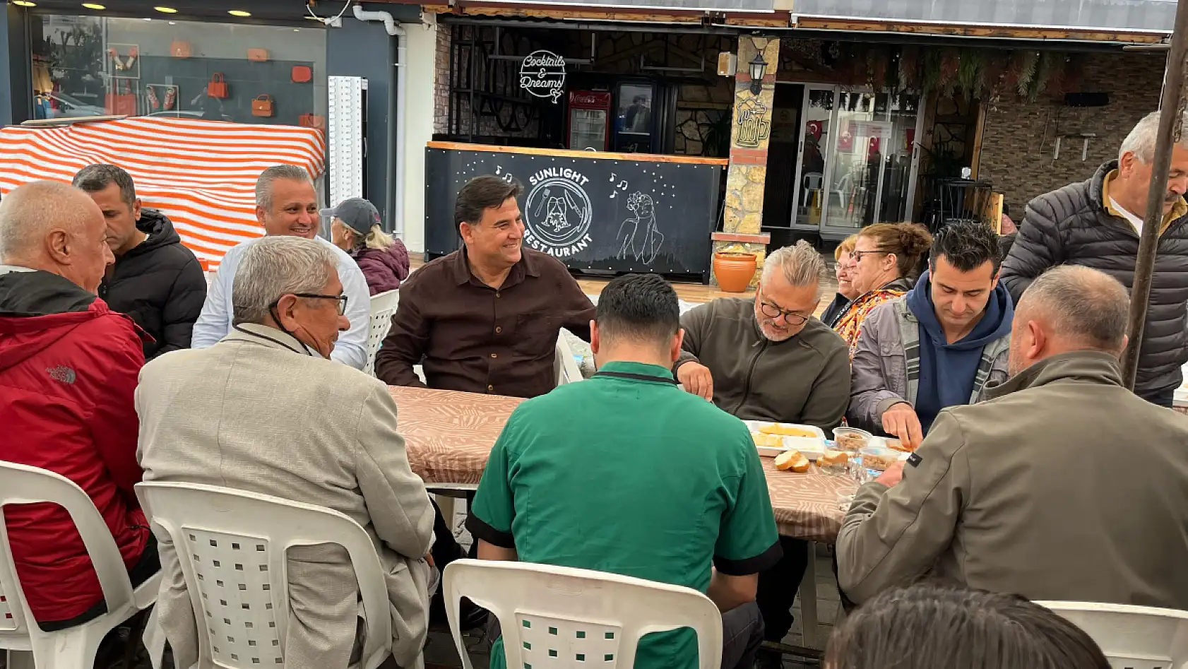 Fethiye'de Çalış Boat Kooperatifi'nden geleneksel sezon açılış yemeği