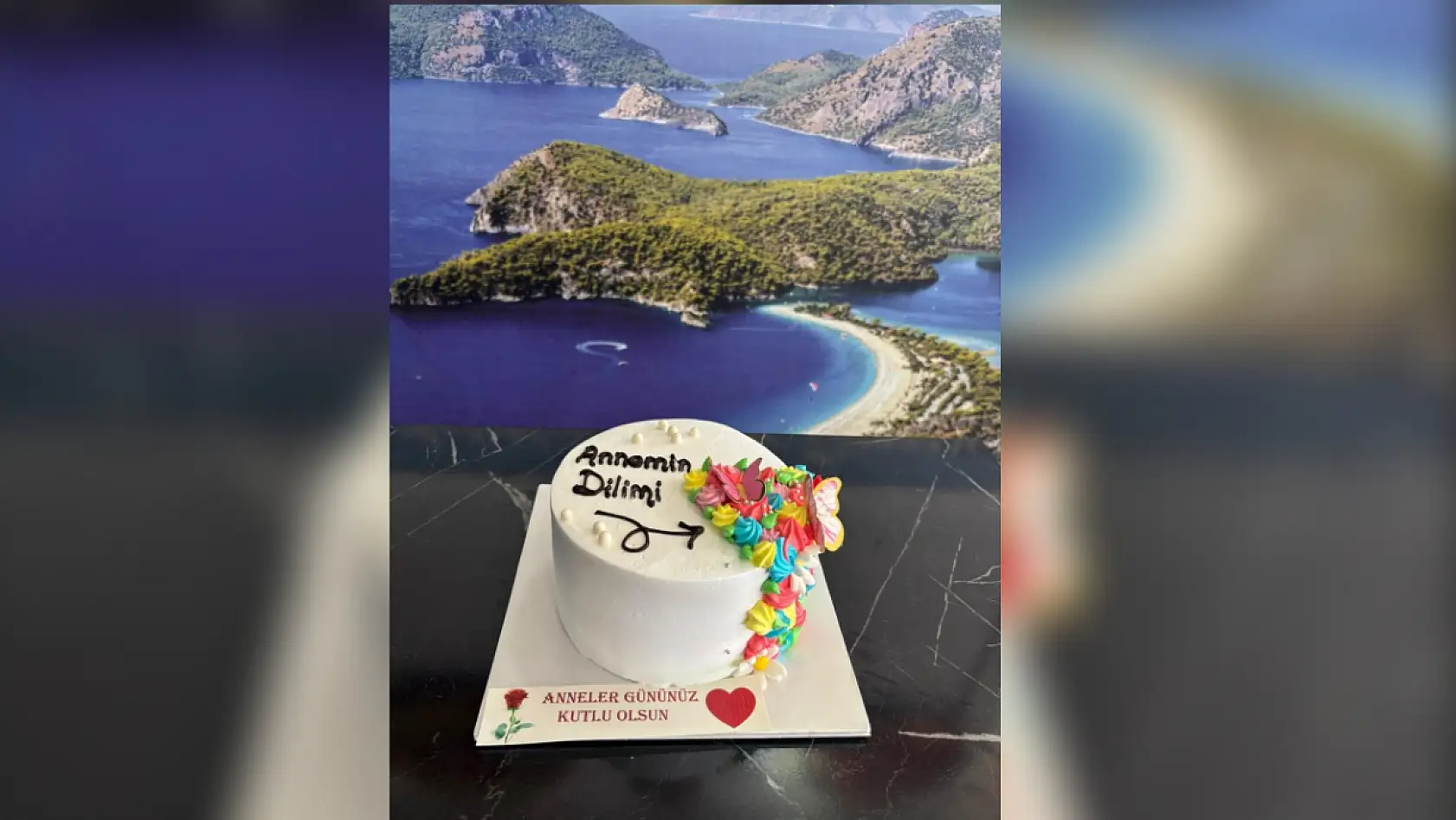 Fethiye Anteplioğlu Tatlı Dünyası'ndan Anneler Günü'ne Özel Pastalar