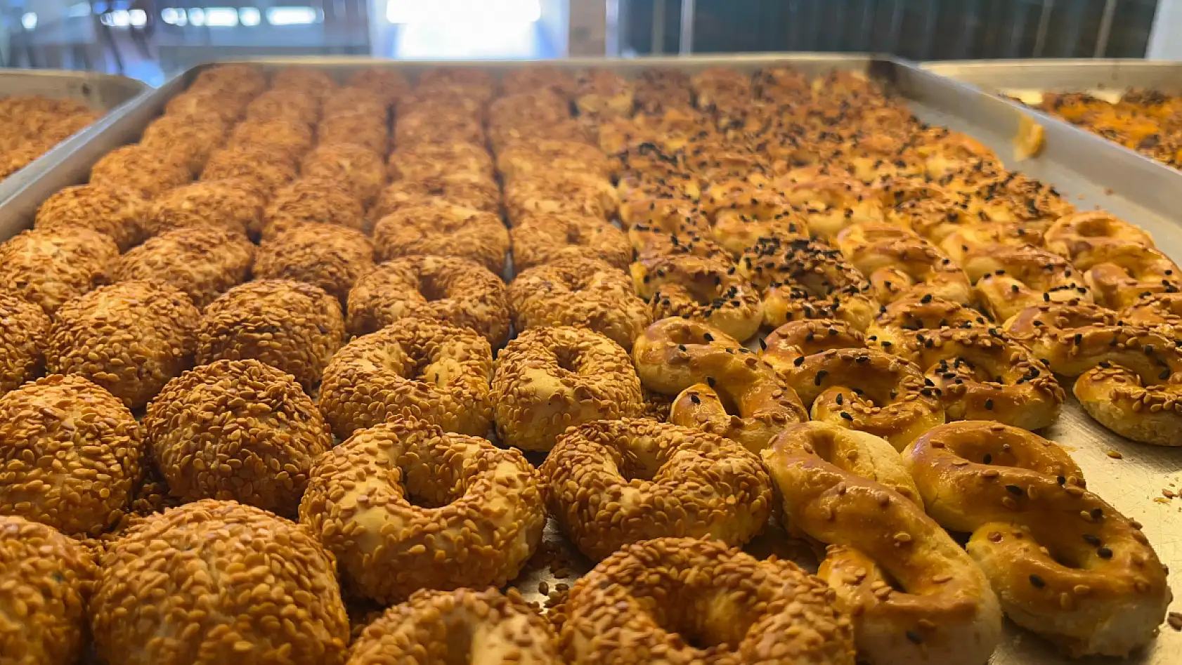 Fethiye'de Mercan Pastanesi'nde Kaliteli Ürünler Müşteriyle Buluşuyor