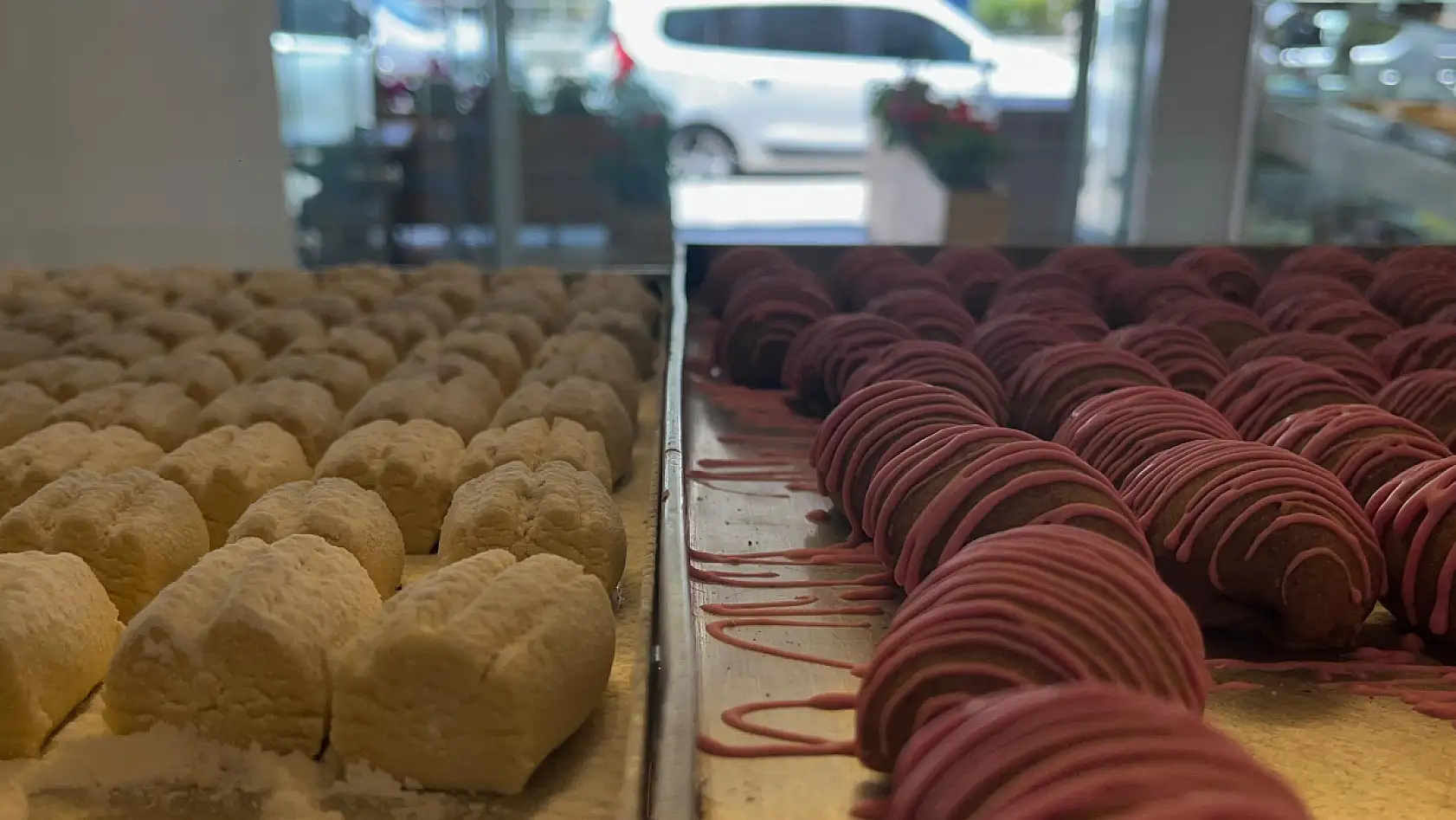 Fethiye'de Mercan Pastanesi'nde Kaliteli Ürünler Müşteriyle Buluşuyor