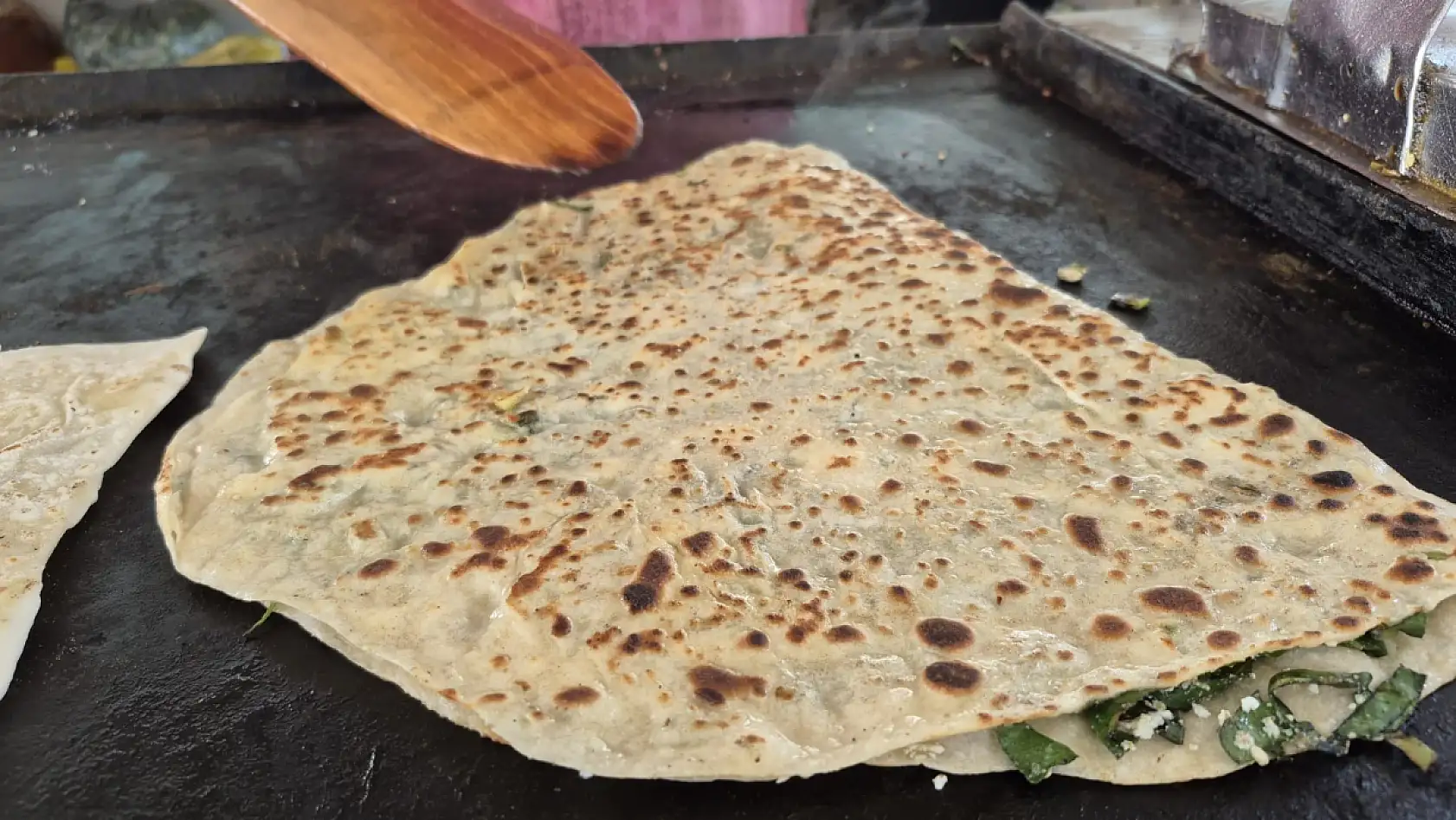 Fethiye Salı Pazarı'nda gözleme sektöründe işler zayıf