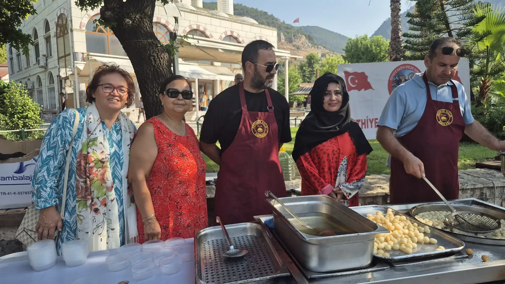 Fethiye'de Şehitlerimiz Adına Lokma Hayrı ve Mevlid-i Şerif