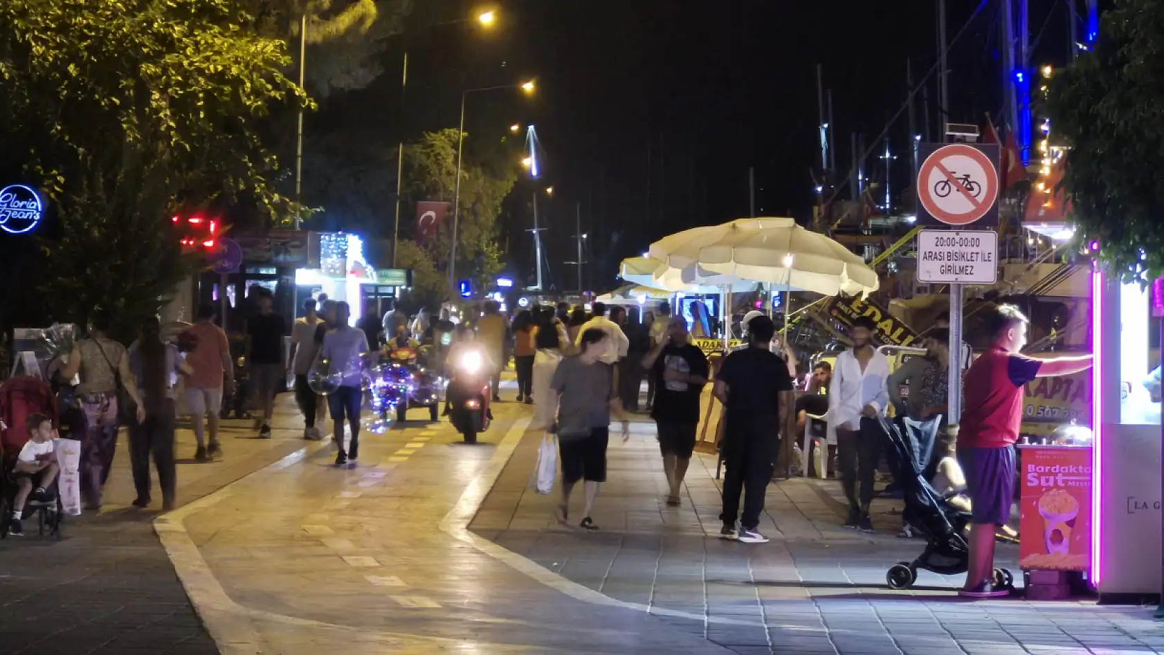 Fethiye'de Tekne Turizmcileri Sezonu Umutla Bekliyor
