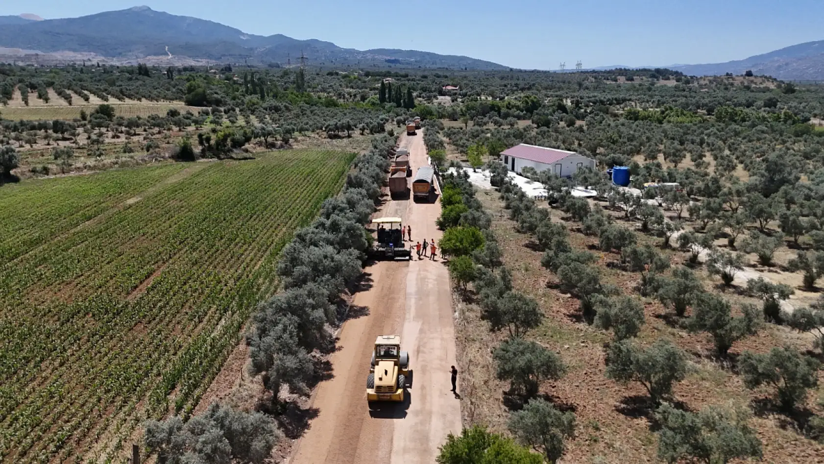 Muğla Büyükşehir'in Kırsaldaki Yol Yatırımları Yüzleri Güldürüyor