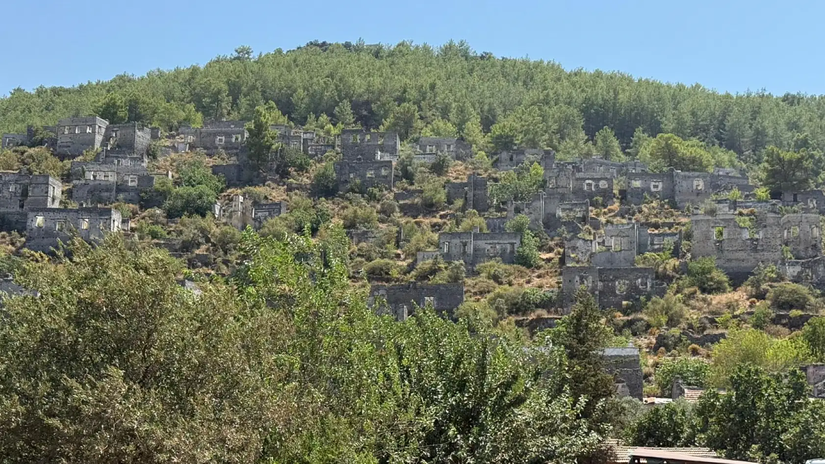 Kırklarelili turistler Fethiye ve Kayaköy'den memnun: 'Doğa ve tarih büyülüyor'