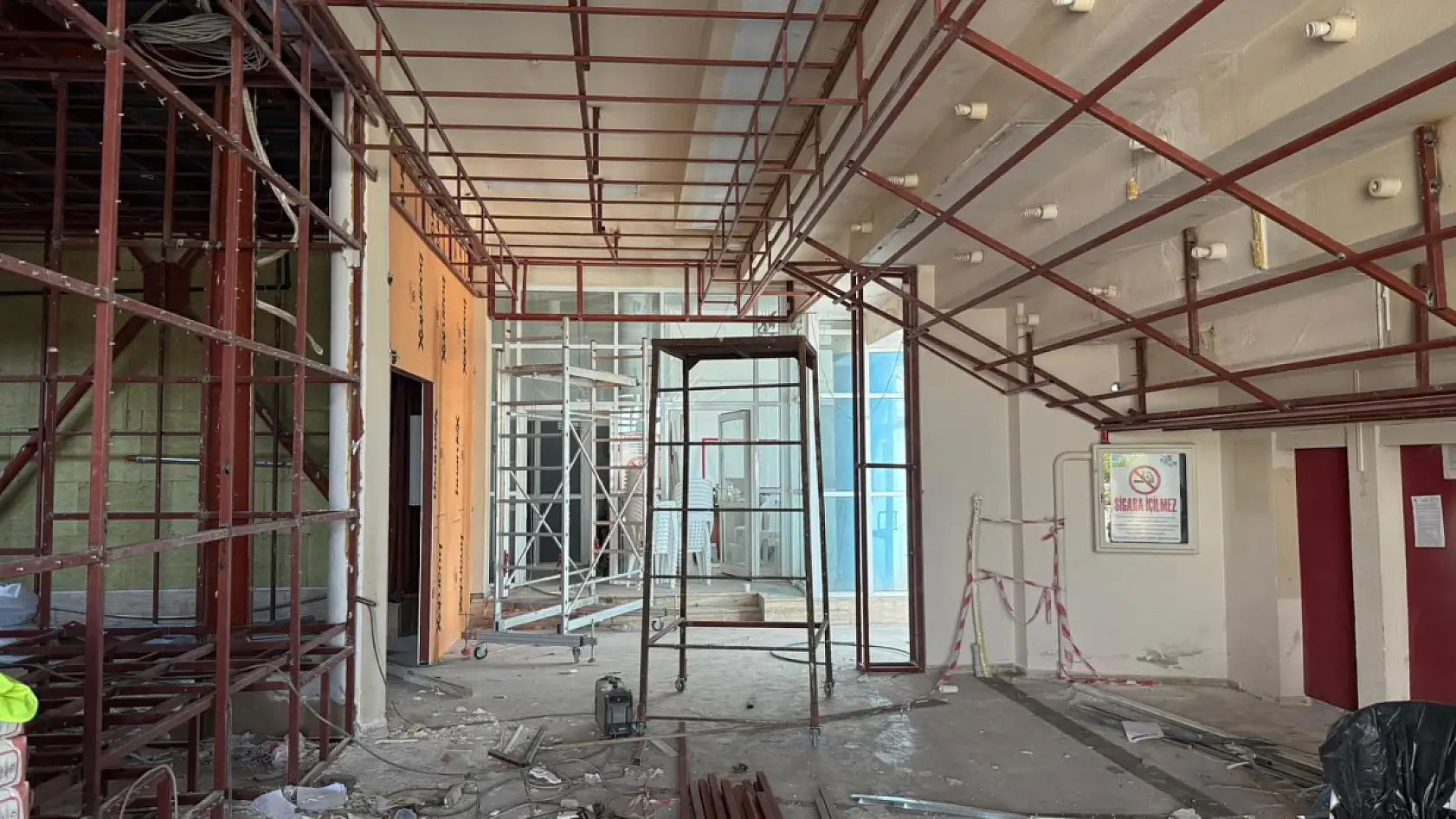 Fethiye Belediyesi Özer Olgun Kültür Merkezi'nde yenileme çalışmaları