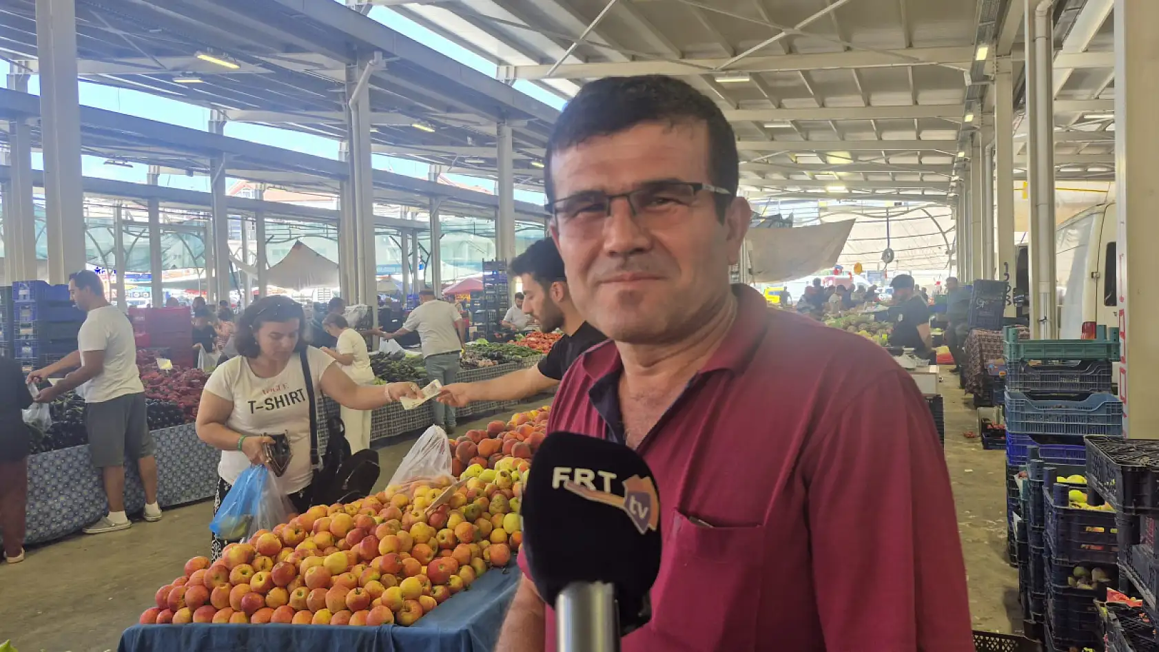 Fethiye Cumartesi Pazarı Esnafları Fiyatları ve Maliyetleri Değerlendirdi
