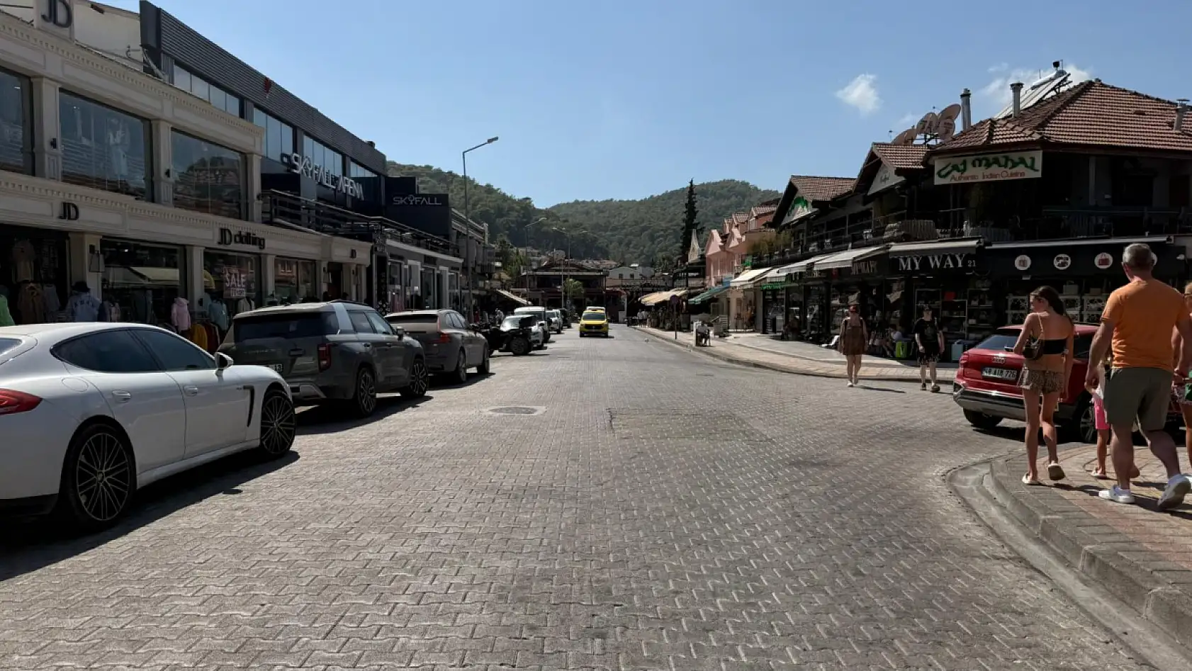 Hisarönü Sessizliğe Büründü