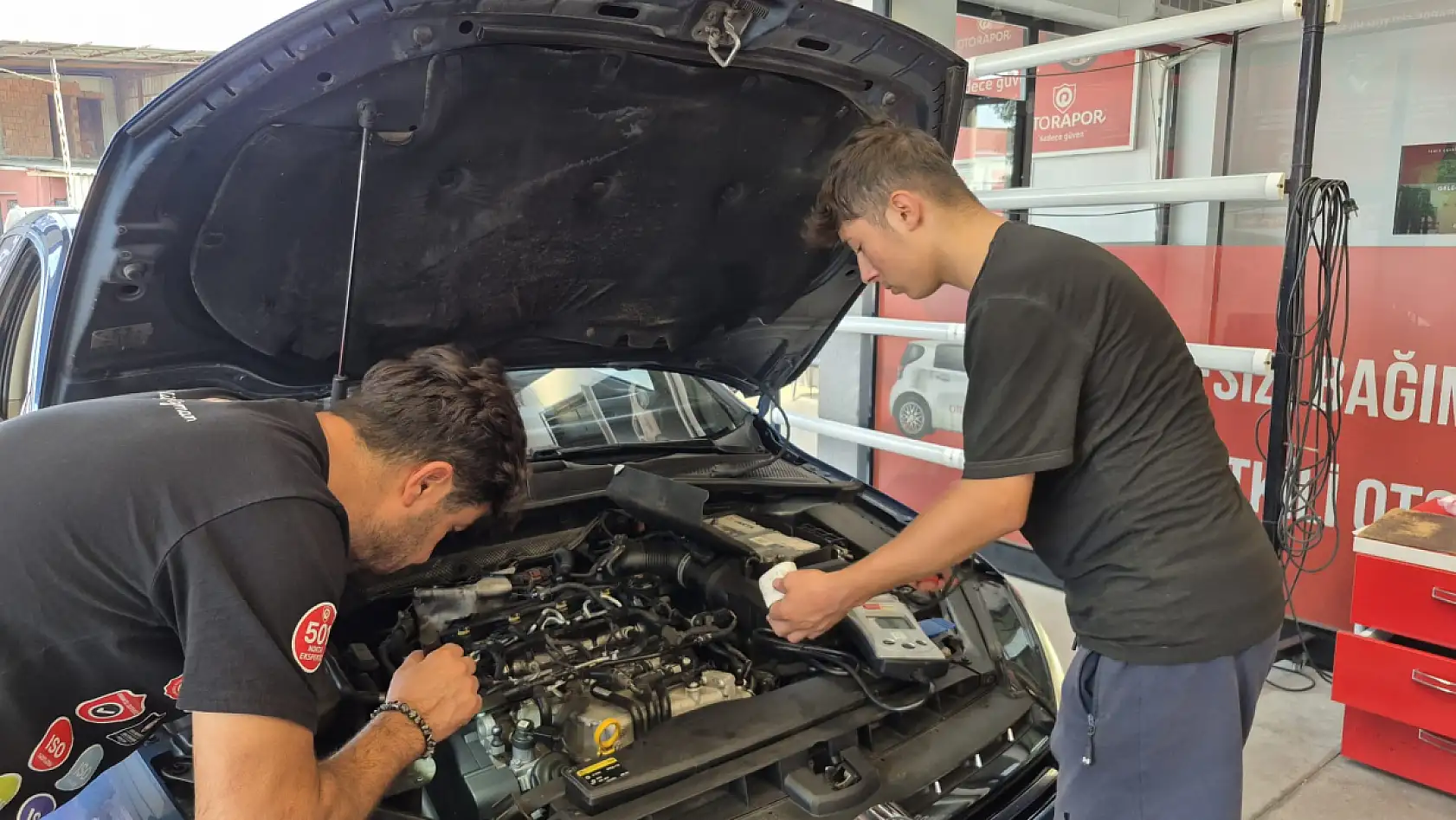 Fethiye'de oto ekspertiz uzmanından ikinci el araç alacaklara uyarı: 'Kesinlikle ekspertiz yaptırın'