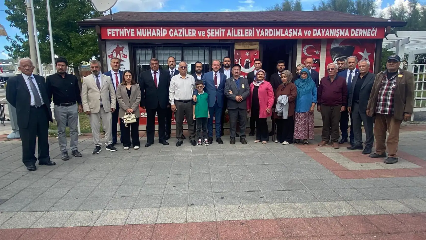 MHP İl Başkanı Burak Demirel, Fethiye Gaziler Derneği'ni Ziyaret Etti