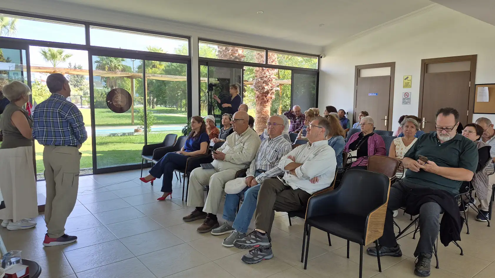 Fethiye Alzheimer Derneği'nde 'Kayıp ve Yas' konulu seminer düzenlendi