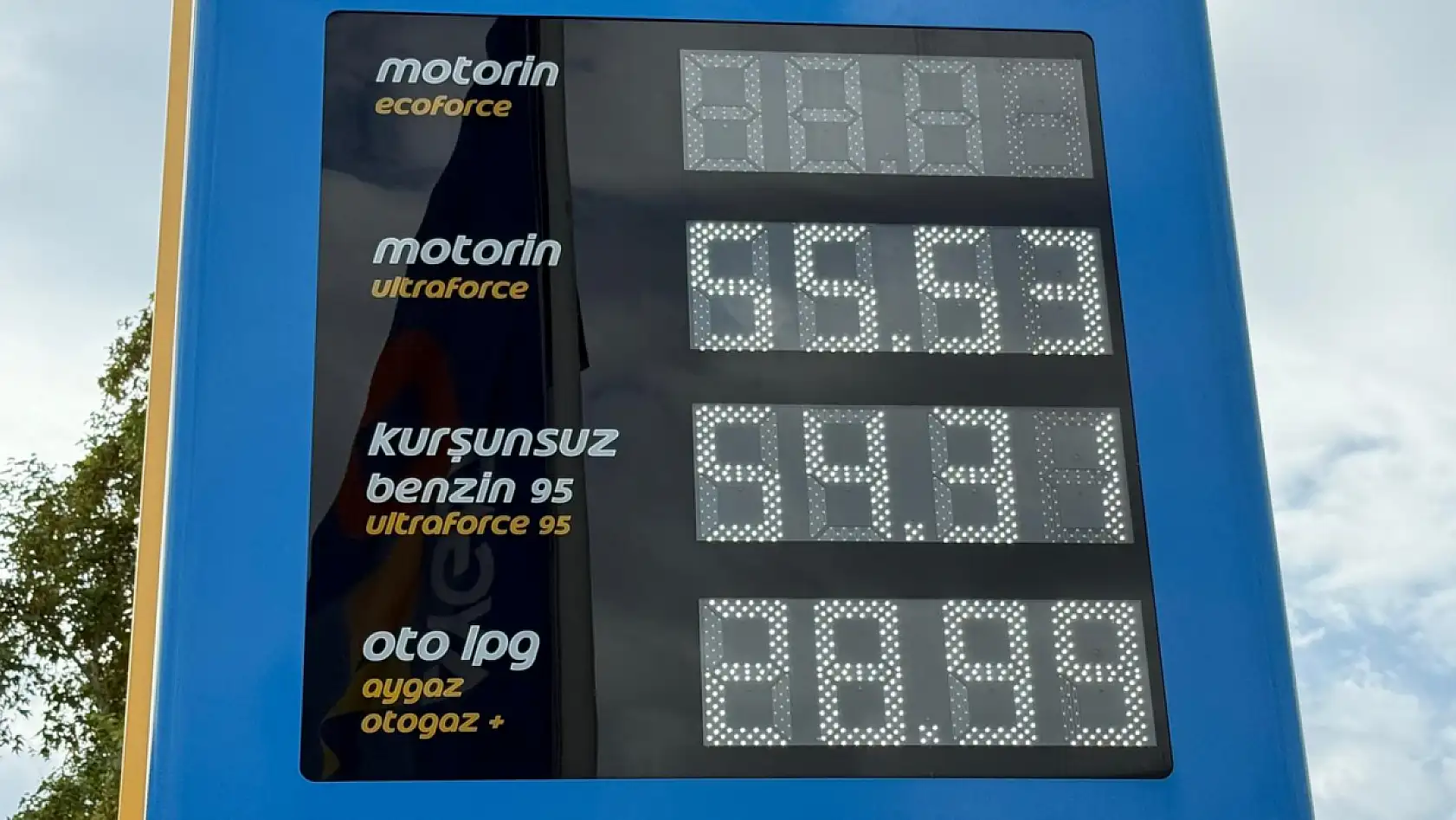 Fethiye Güncel Akaryakıt Fiyatları! Motorine 1 Lira 30 Kuruş İndirim Geliyor