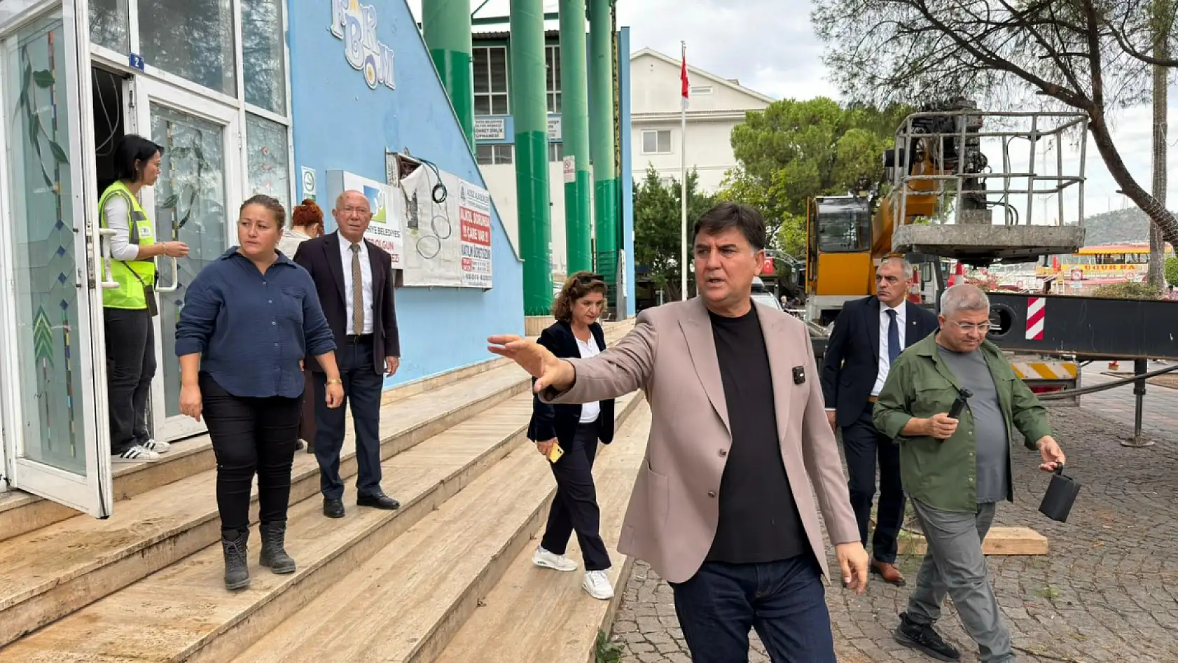 Fethiye Belediye Başkanı Karaca, FKM'de yapılan son düzenlemeleri yerinde inceledi