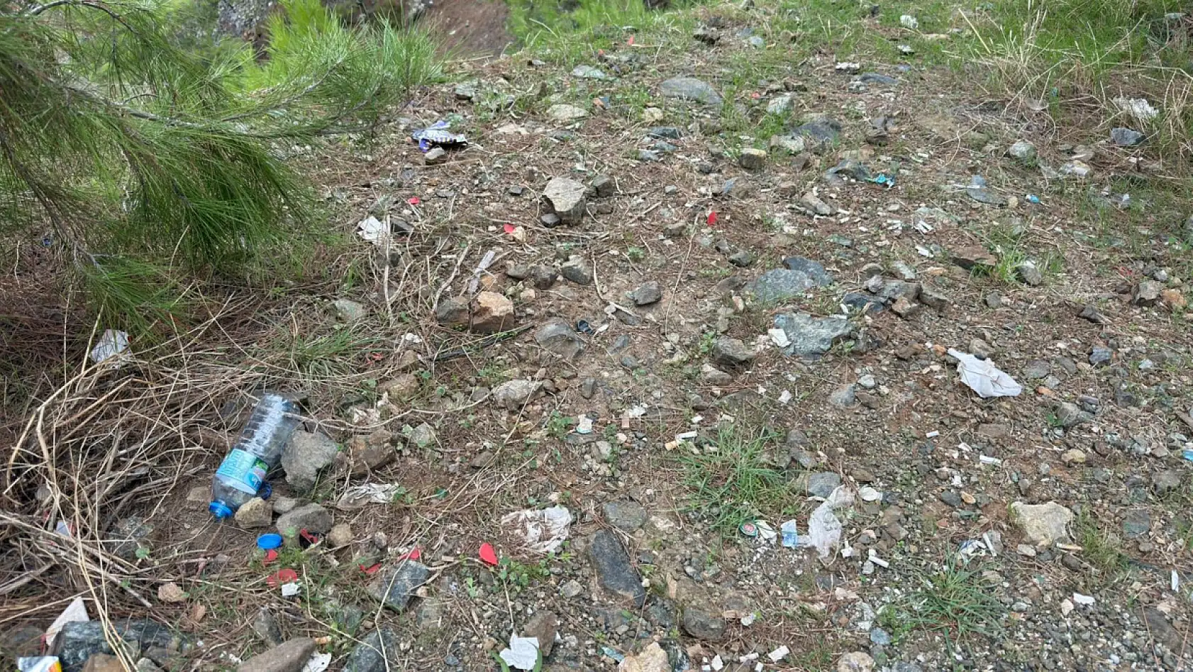 Fethiye Yarımada'da çevre kirliliği tepki çekiyor