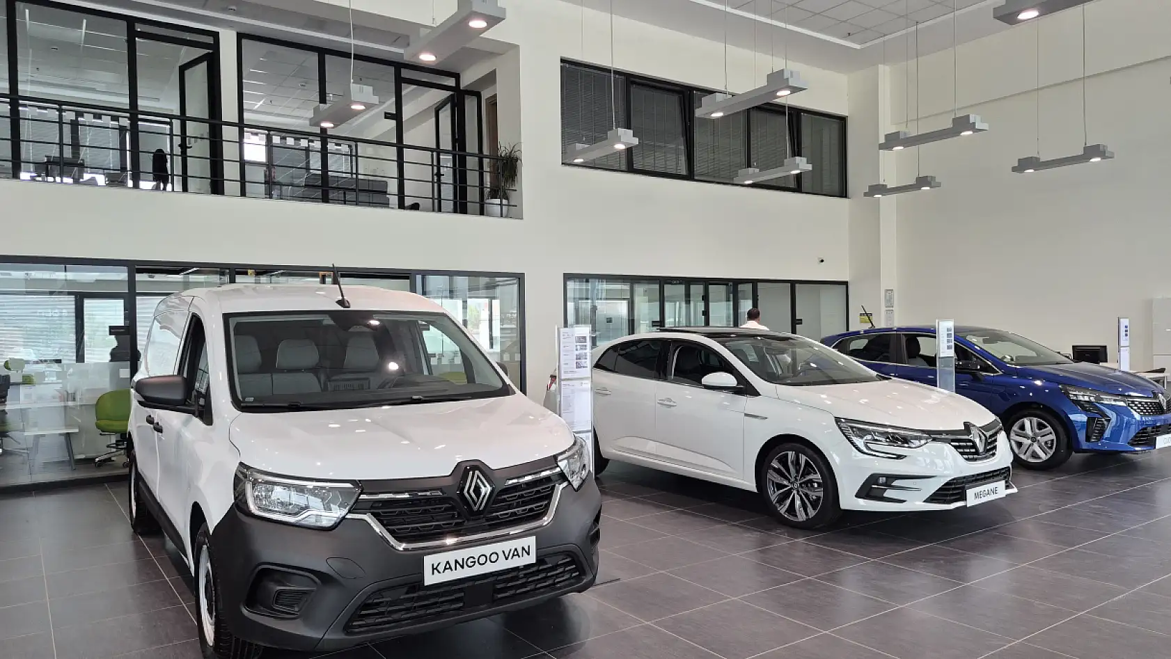 Kutay Motorlu Araçlar Renault'un Muğla'daki gücünü Fethiye Çamköy'deki yeni tesisiyle pekiştirdi