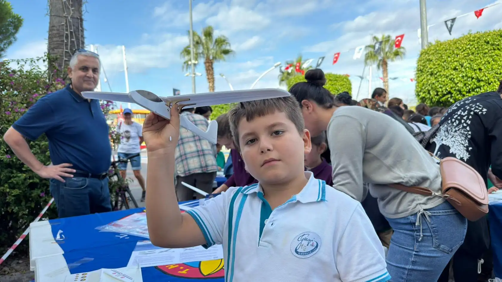 THK Fethiye Şubesi'nden çocuklara havacılık sevgisi