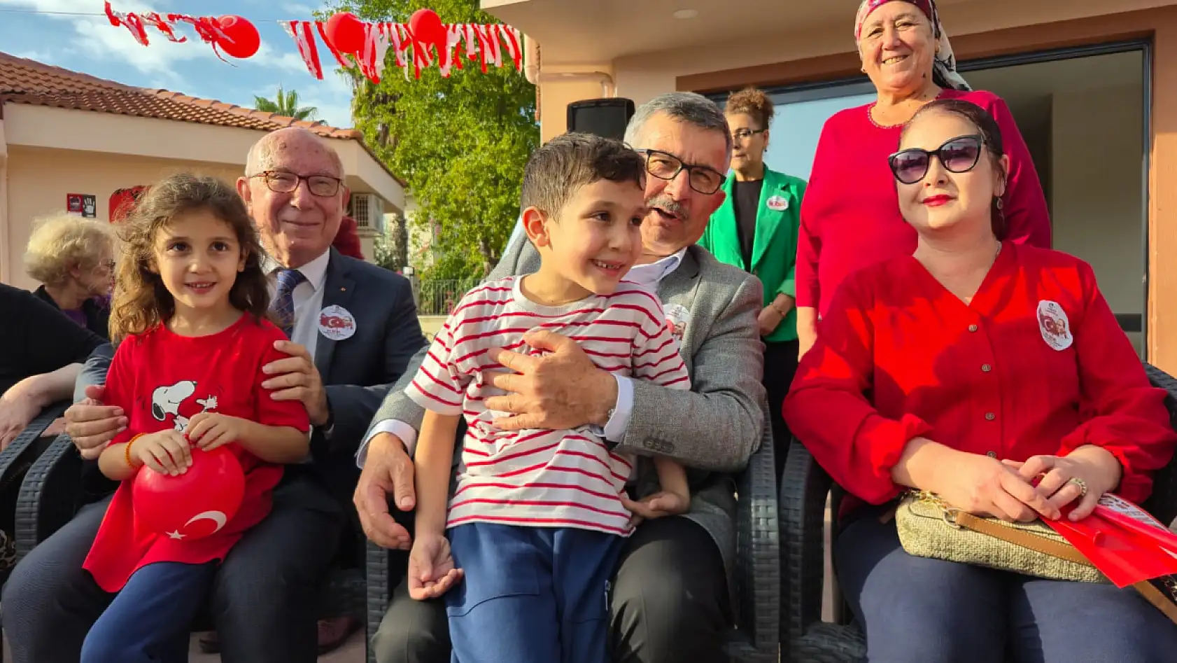 Fethiye'de Cumhuriyet'in 102. Yılı Otizm Parkı'nda Coşkuyla Kutlandı