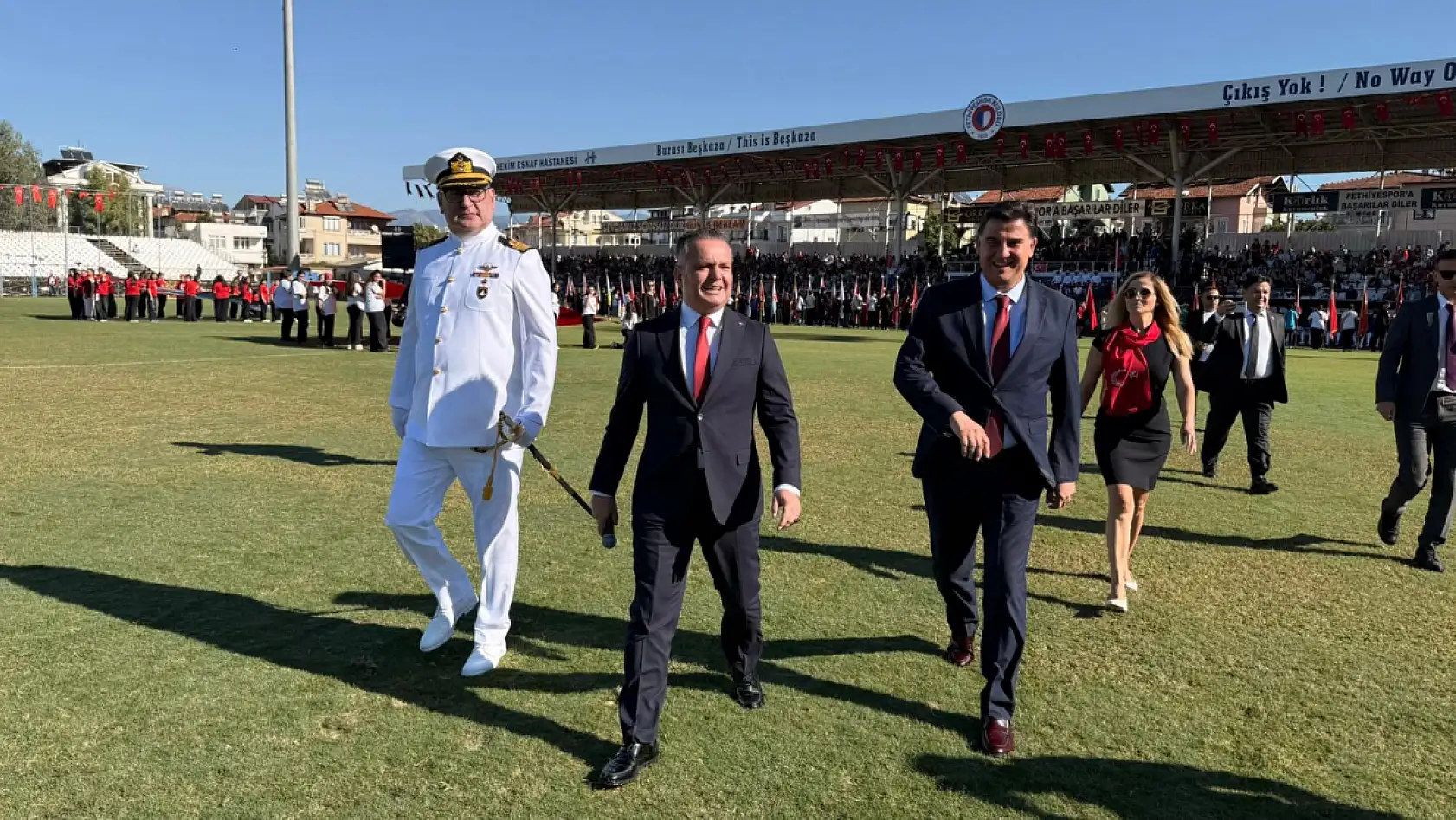 Cumhuriyetimizin 102. Yılı kutlu olsun: Fethiye'de coşkulu kutlama