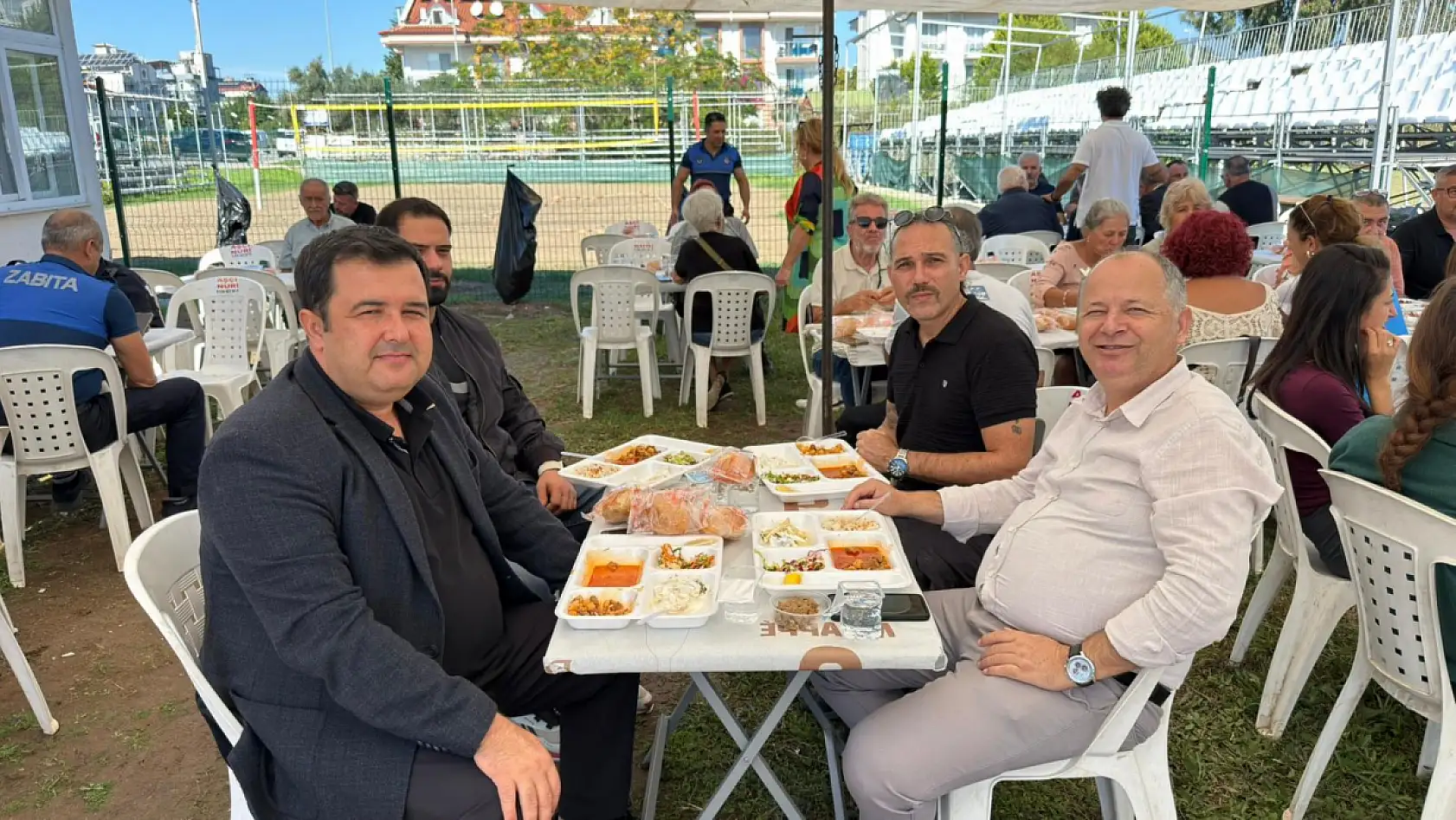 Çalış-Der'den sezon sonu yemeği: 'Her yıl geleneksel hale getireceğiz'