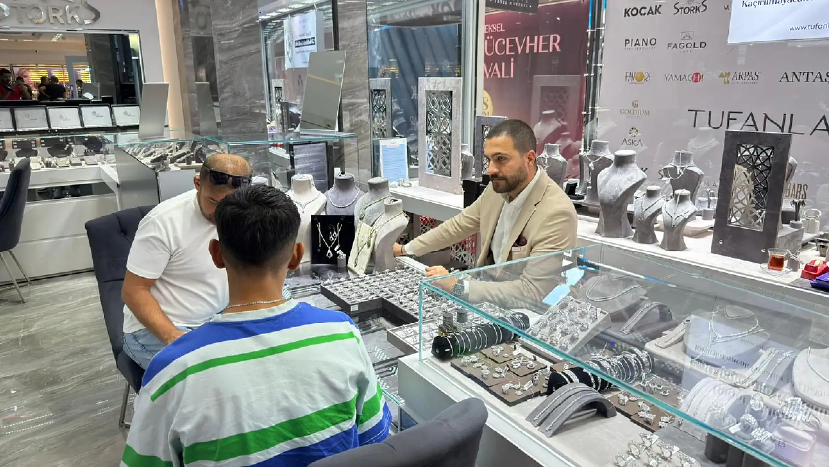 Fethiye Tufanlar Kuyumculuk'ta ışıltılı buluşma