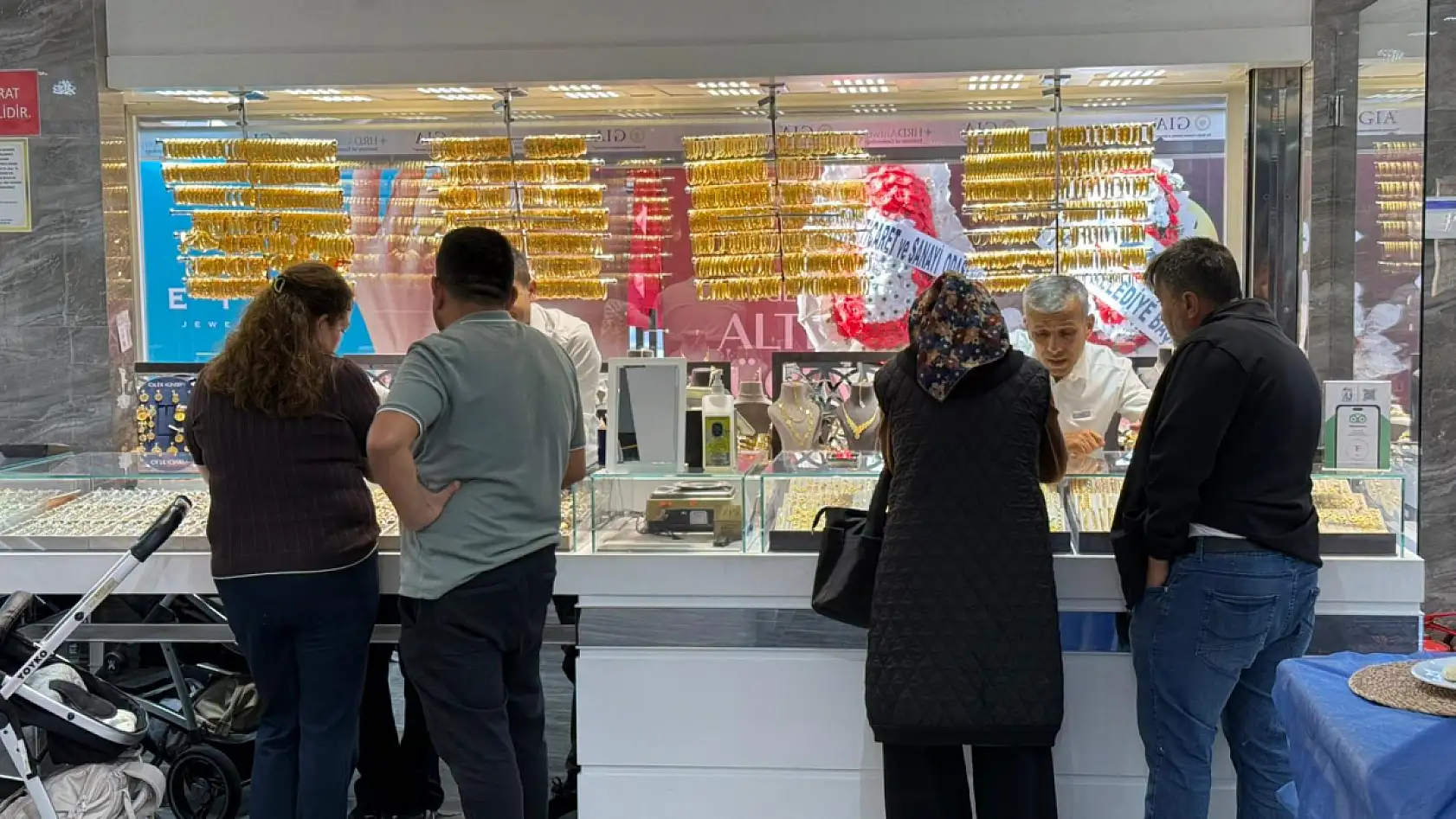 Fethiye Tufanlar Kuyumculuk'ta ışıltılı buluşma