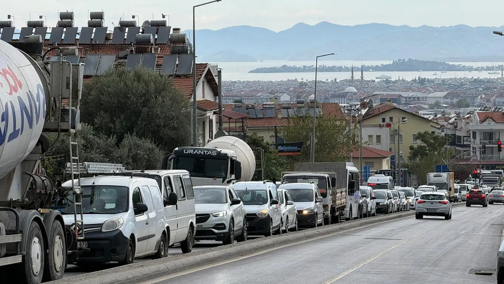 Kamyon Freni Boşalınca Fethiye'de servis faciası ucuz atlatıldı