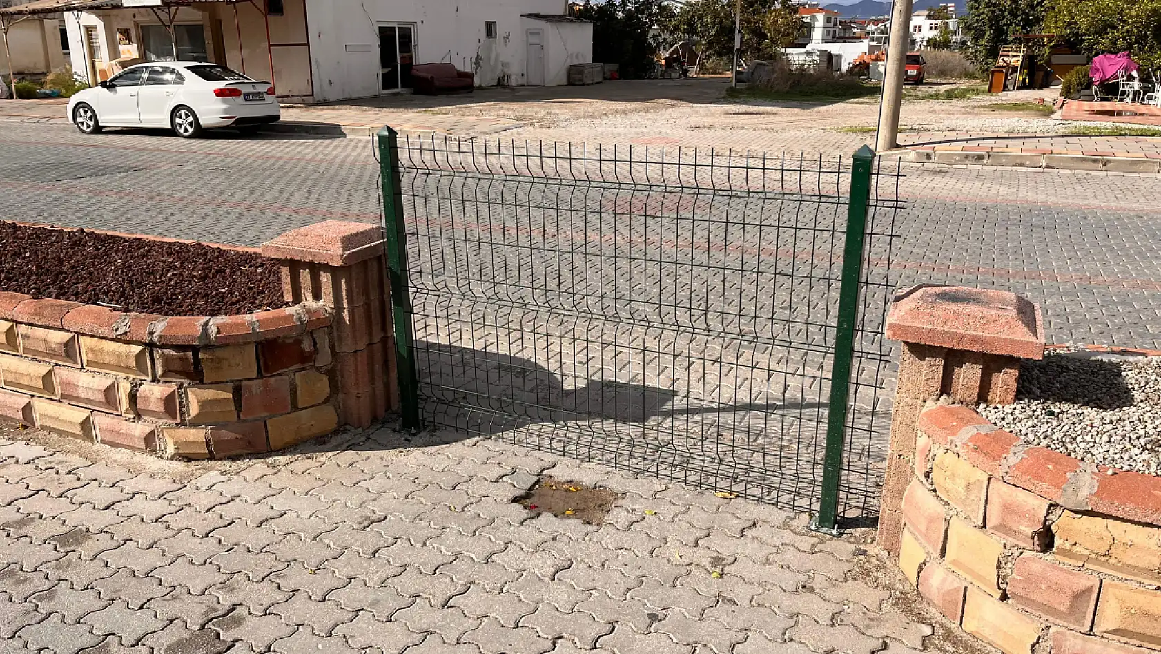 Fethiye'de refüj geçişleri kapatıldı: Amaç kazaları önlemek ve yaya güvenliğini artırmak