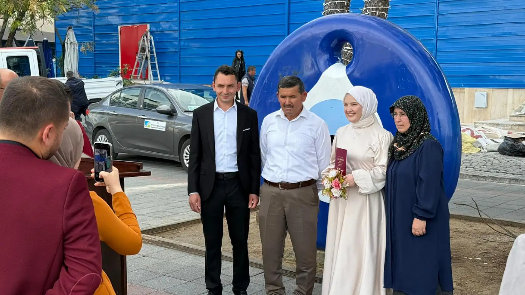 Fethiye'de 11.11 çılgınlığı:10 nikah kıyıldı