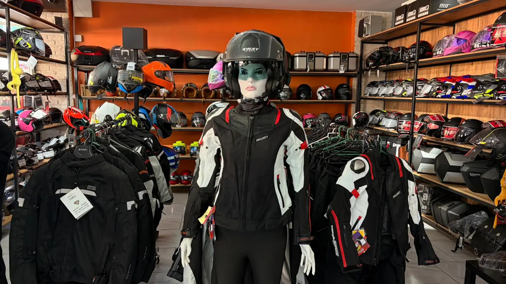 Fethiye 'Motorun'da CE Belgeli güvenlik ekipmanlarında büyük indirim