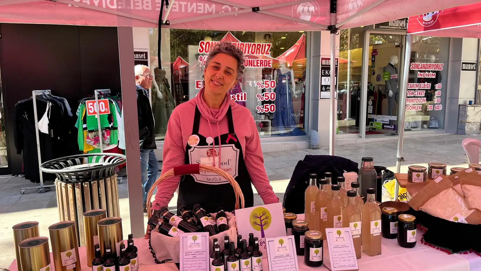 Muğla'da bilinçli tüketici ve üretici birarada: Slow Food Yeryüzü Pazarı