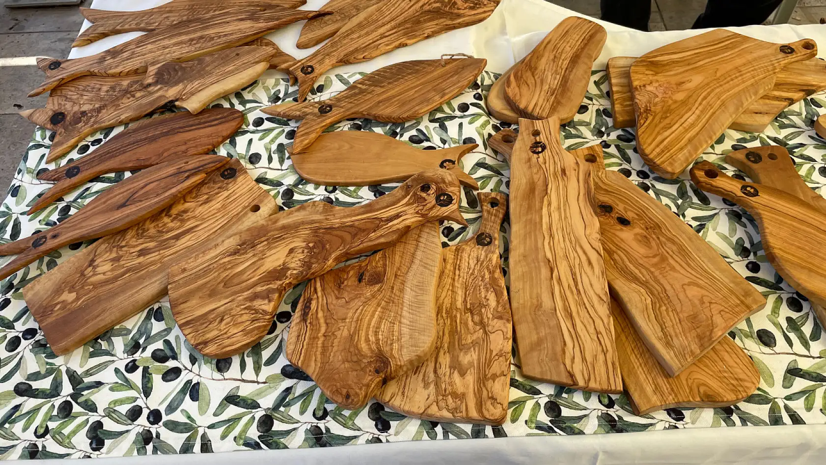 Muğla'da bilinçli tüketici ve üretici birarada: Slow Food Yeryüzü Pazarı