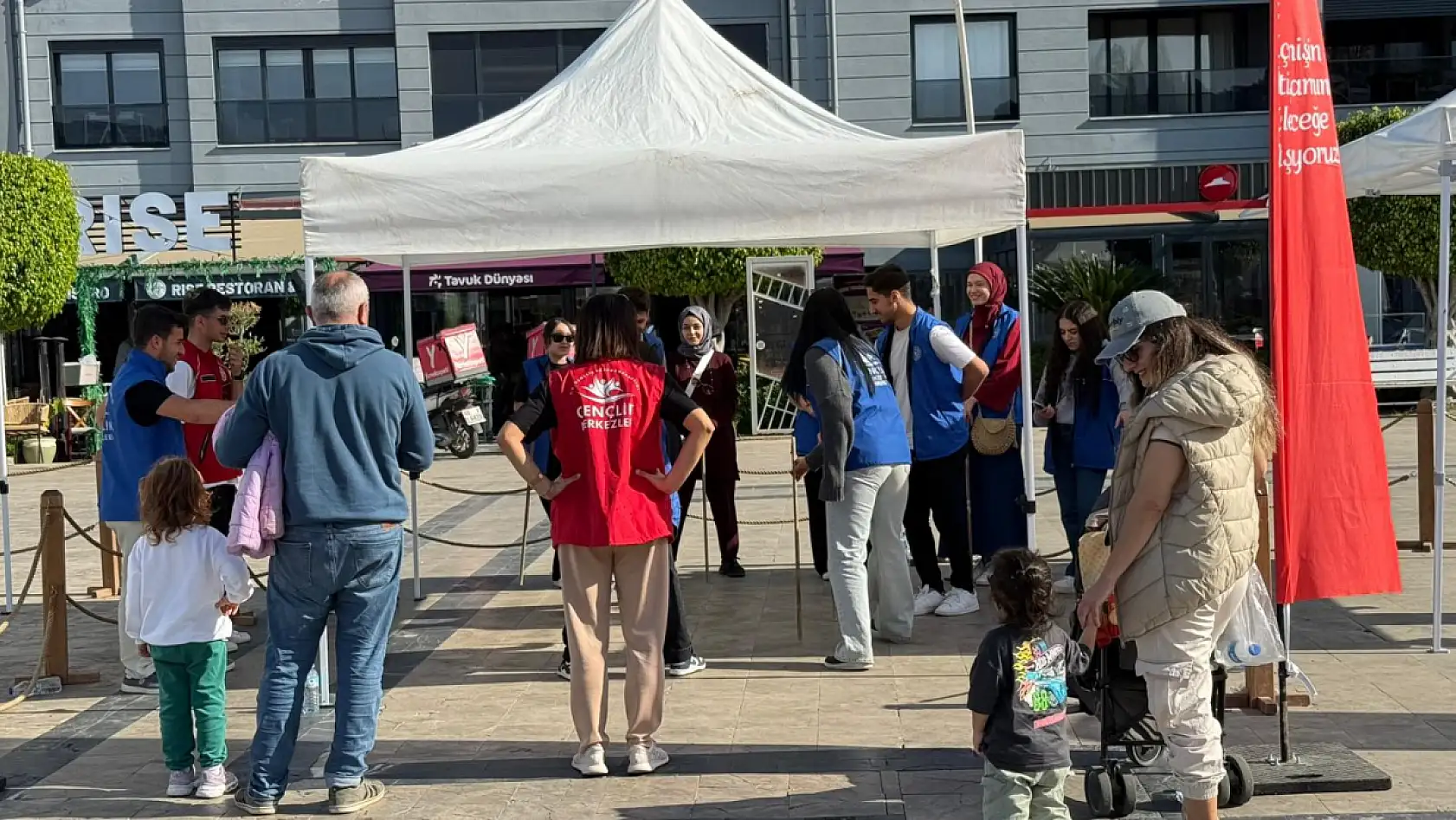 Fethiye'de çocuklar ata yadigarı 'geleneksel oyunlarla' tanıştı