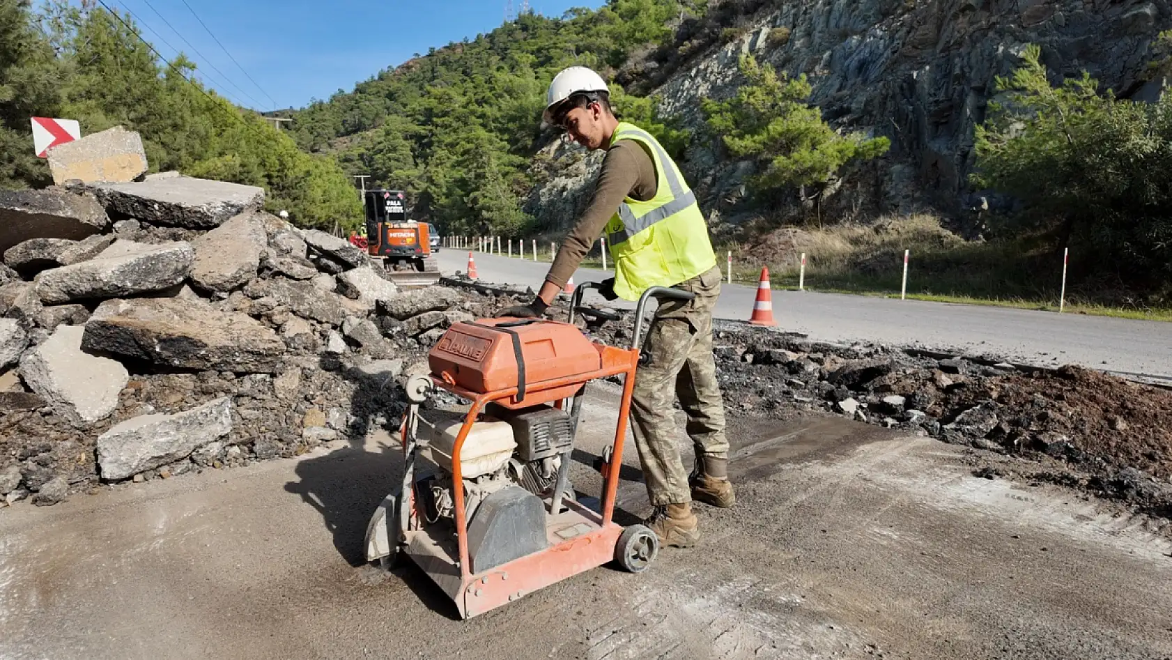 MUSKİ'den Marmaris'te Kesintisiz Su Çalışmaları