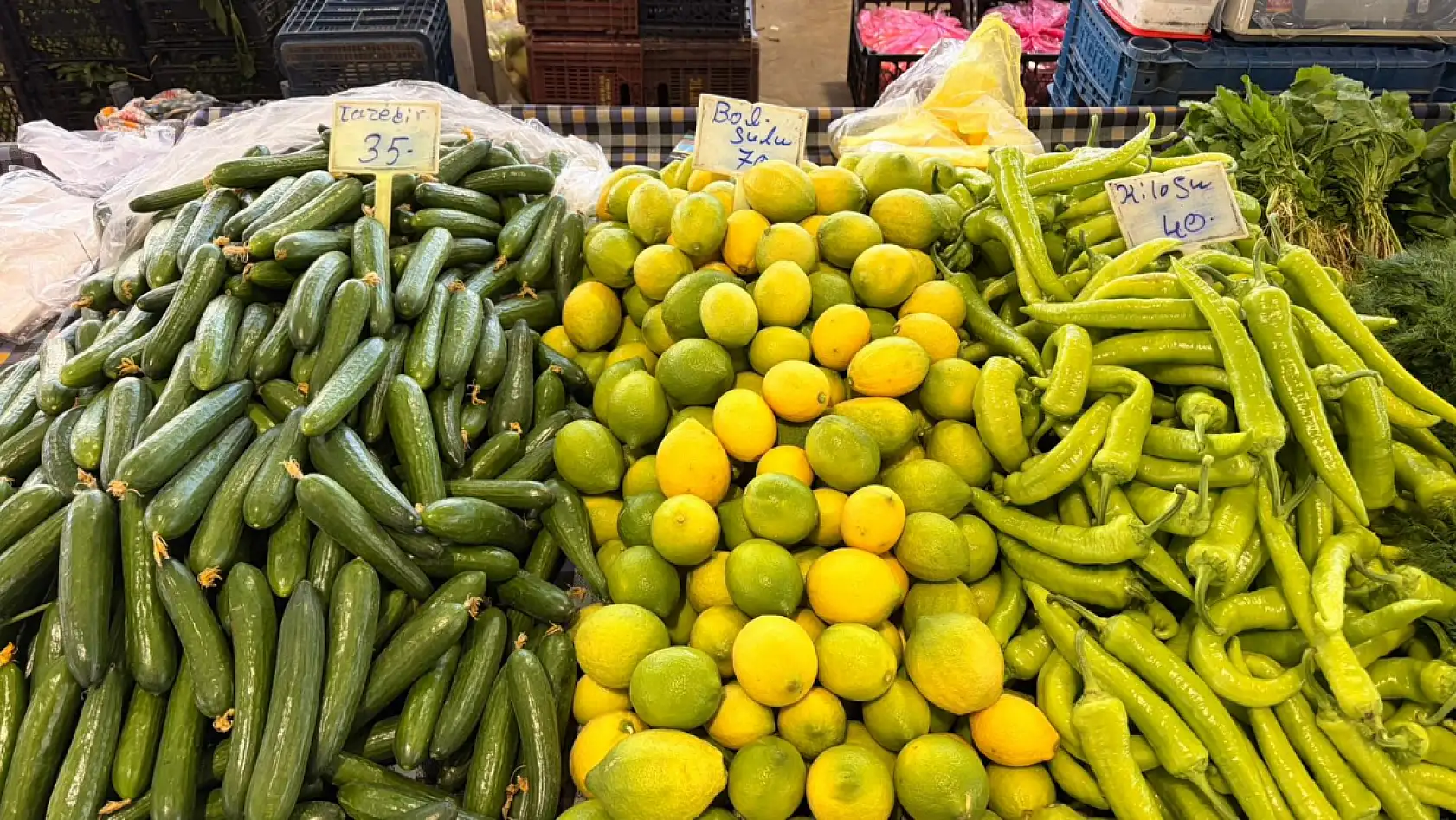 Fethiye 'Cumartesi Pazarı'nda haftanın fiyatları