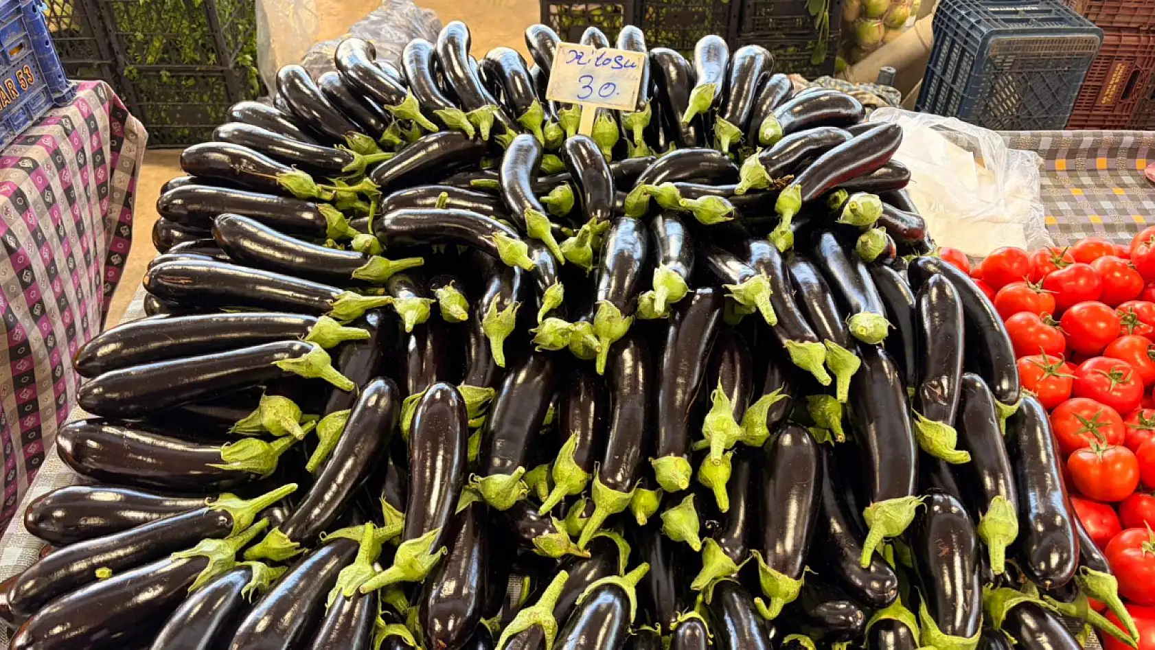 Fethiye 'Cumartesi Pazarı'nda haftanın fiyatları