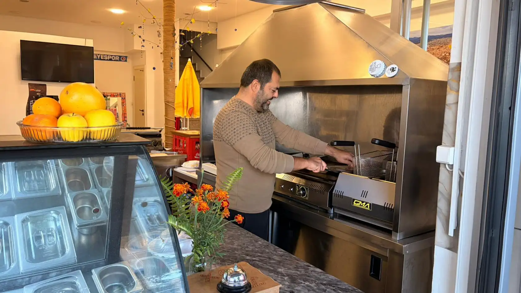 Fethiye'de kış sezonu esnafın umudunu kırıyor