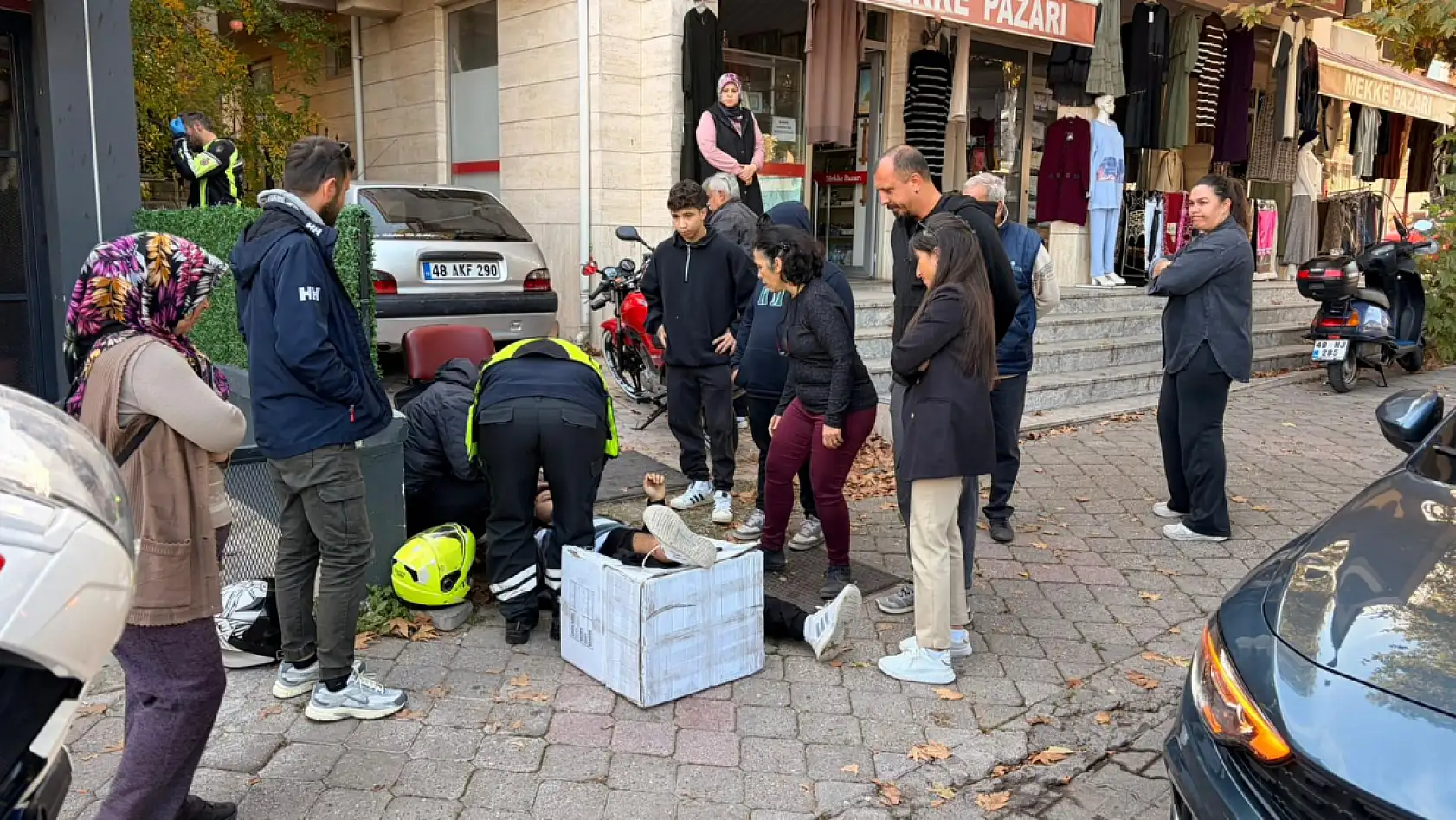 Fethiye'de ters yönden gelen motor araçla çarpıştı: 1 yaralı