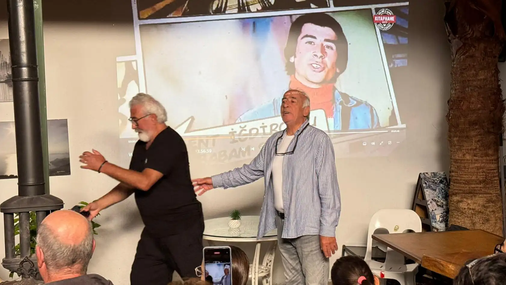 Hababam Sınıfı oyuncuları Fethiye'de hayranlarıyla buluştu