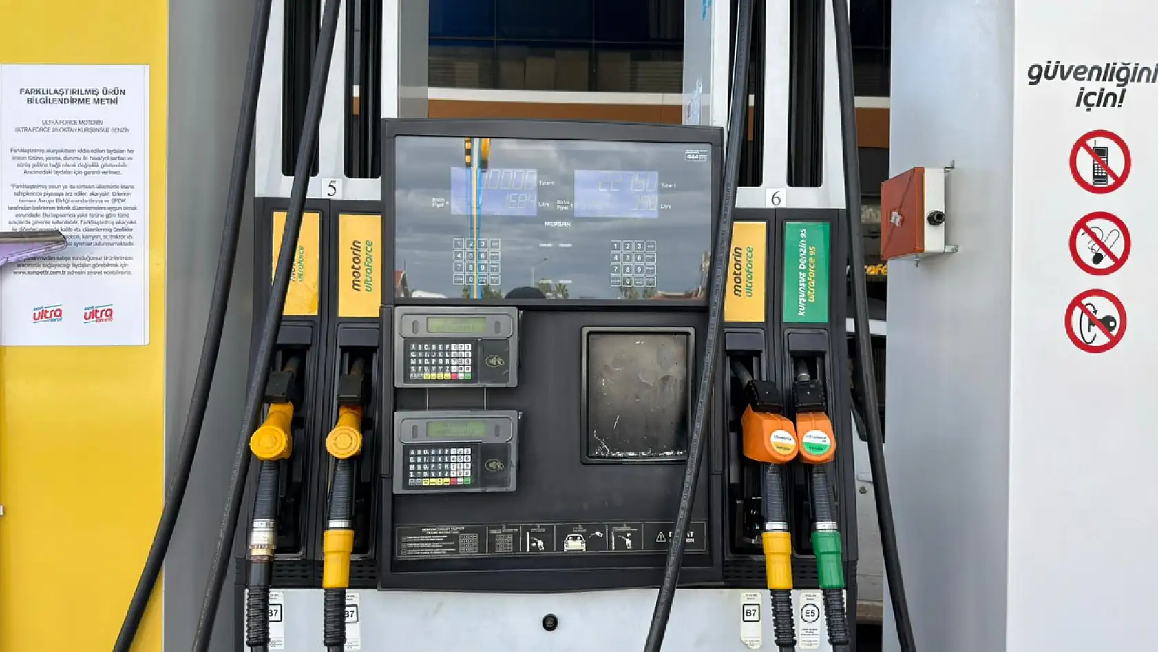 Akaryakıta gece yarısı indirimi: Fethiye'de pompa fiyatları düşüyor