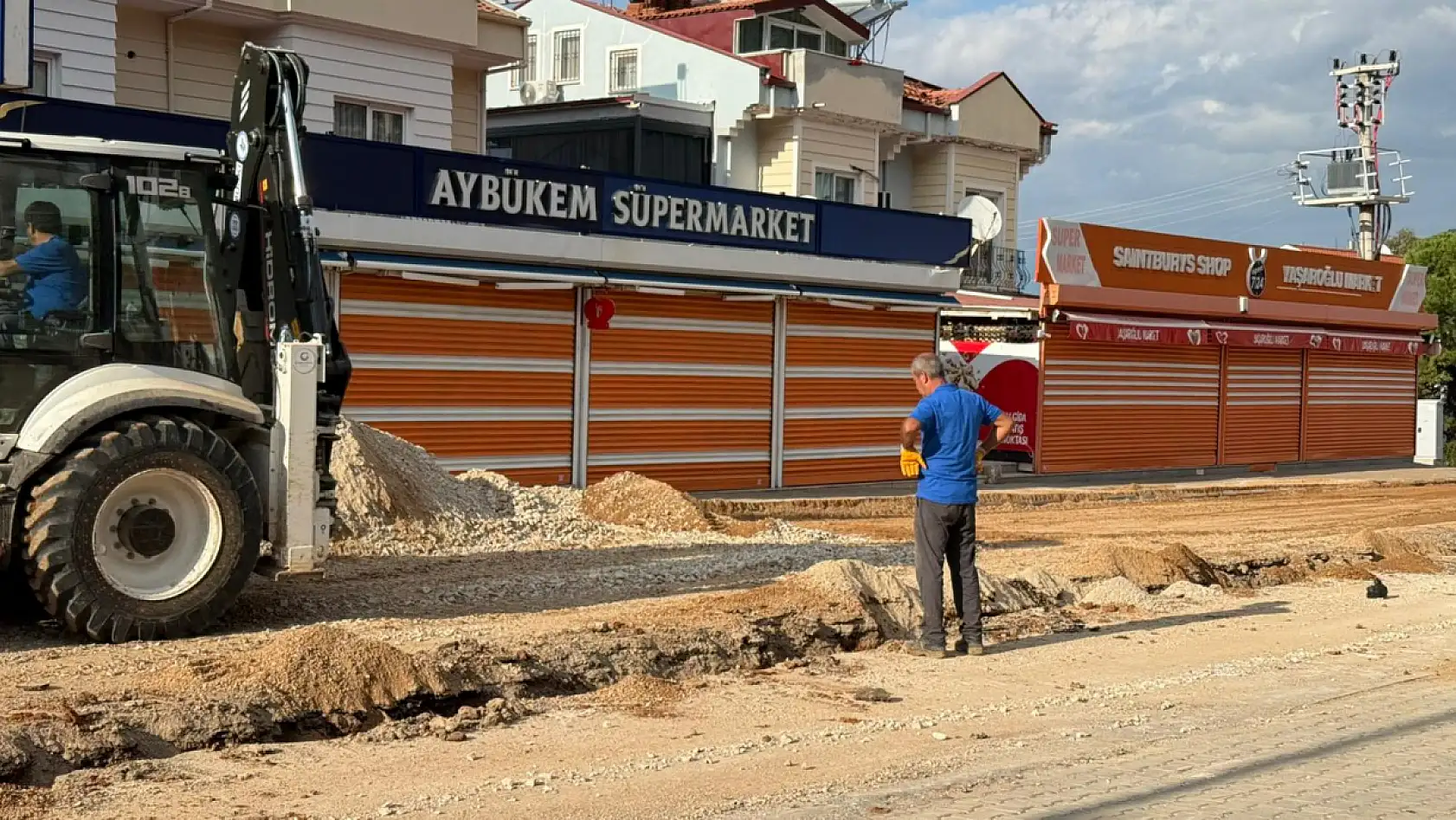 Ölüdeniz Yol Projesi Kapsamında Ovacık'ta Yol Çalışmaları Sürüyor
