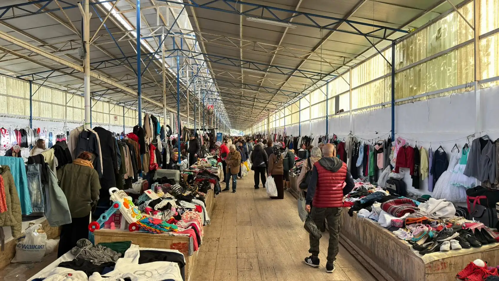 Fethiye Yerel Tohumlar Derneği'nden eğitime destek