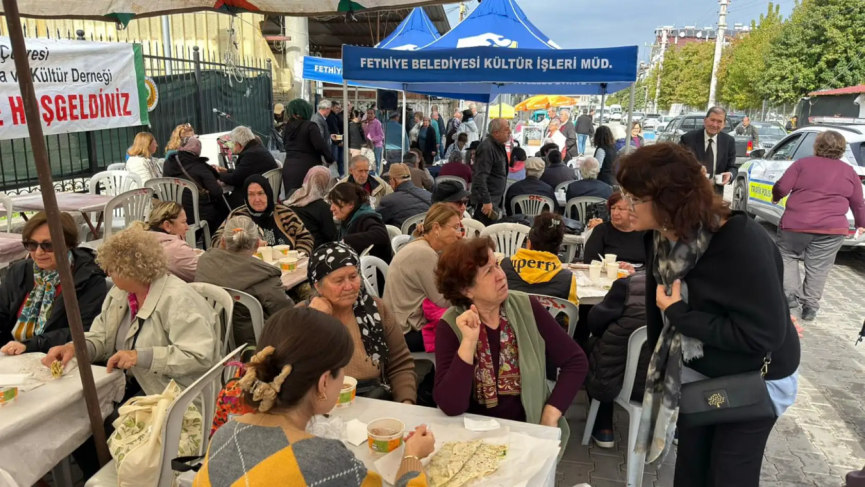 Fethiye'de, Seki ve Çevresi Derneği'nden öğrenci bursları için kermes