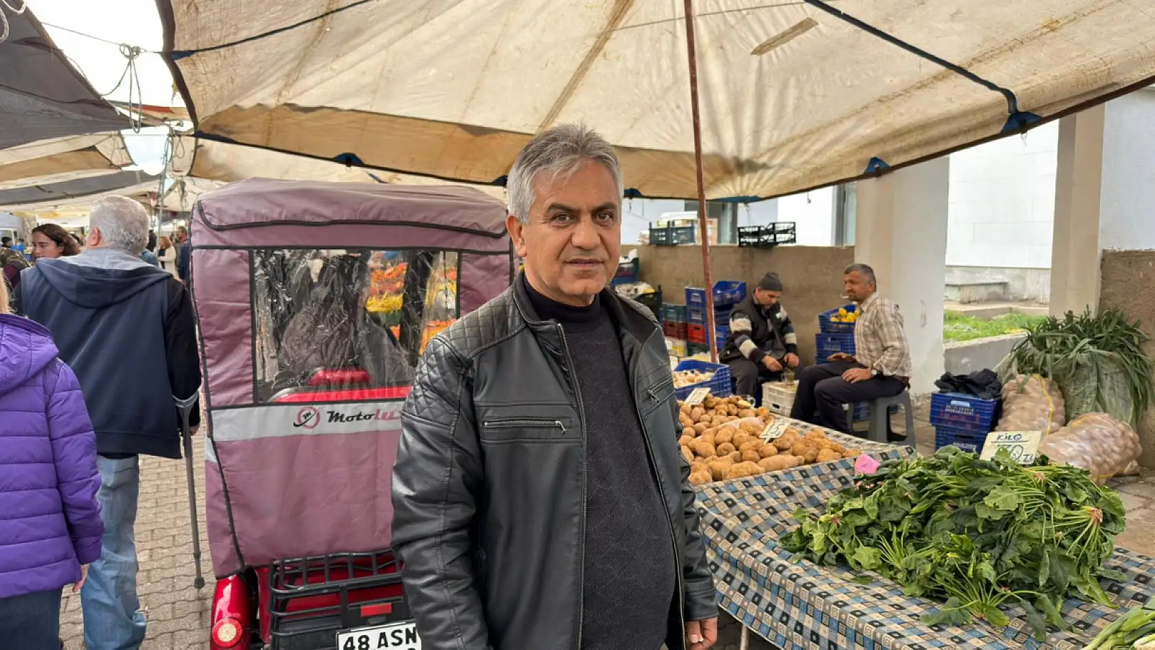 Fethiye Çalış Pazarında Sebze ve Meyve Fiyatları Dengede: 'Yeşillikler Dip Seviyede'