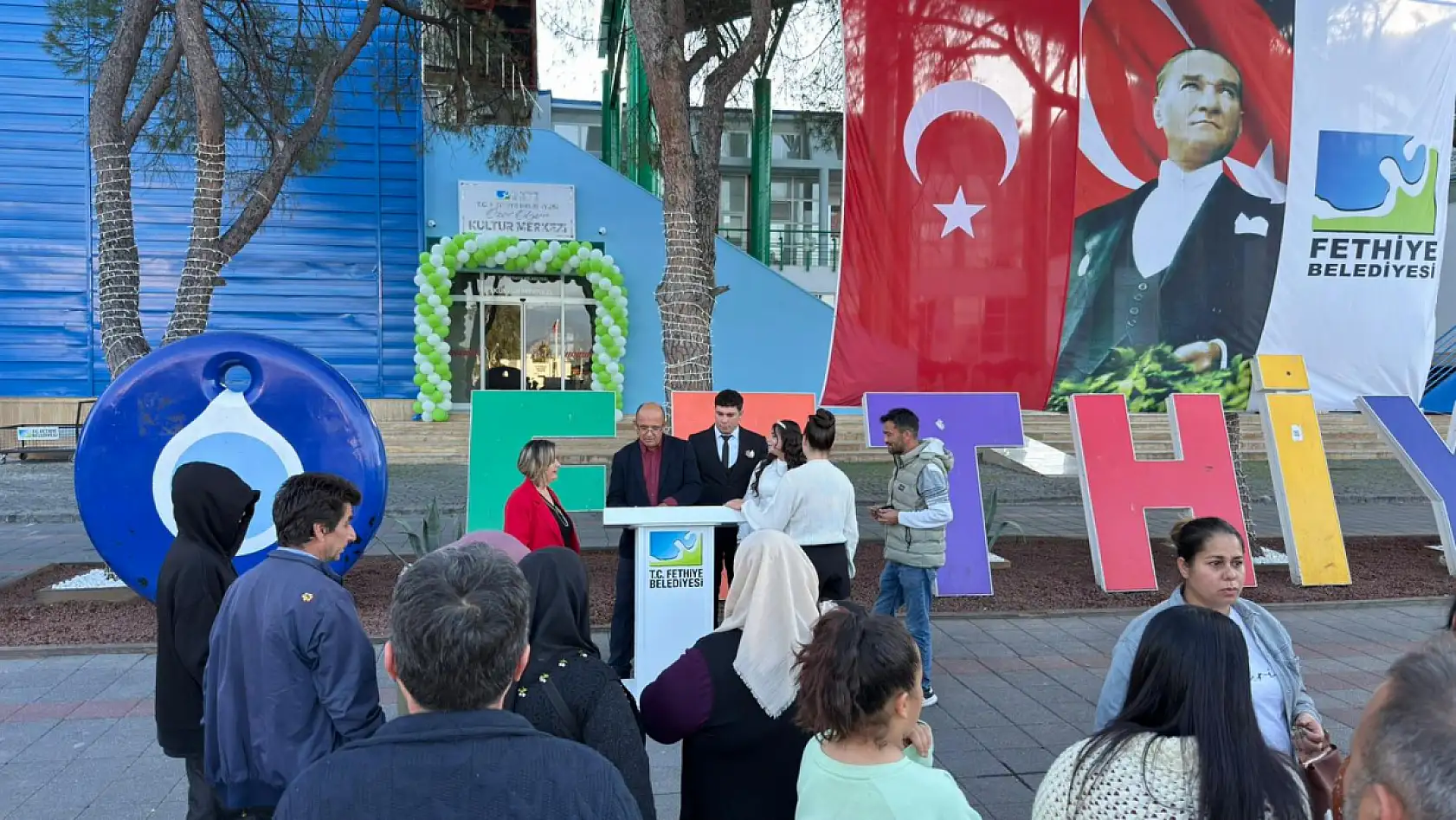 Yılın son özel günü 12.12.2025: Fethiye'de 9 çift mutluluğa 'evet' dedi