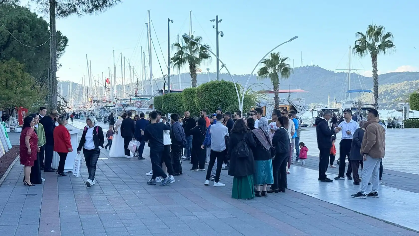 Yılın son özel günü 12.12.2025: Fethiye'de 9 çift mutluluğa 'evet' dedi