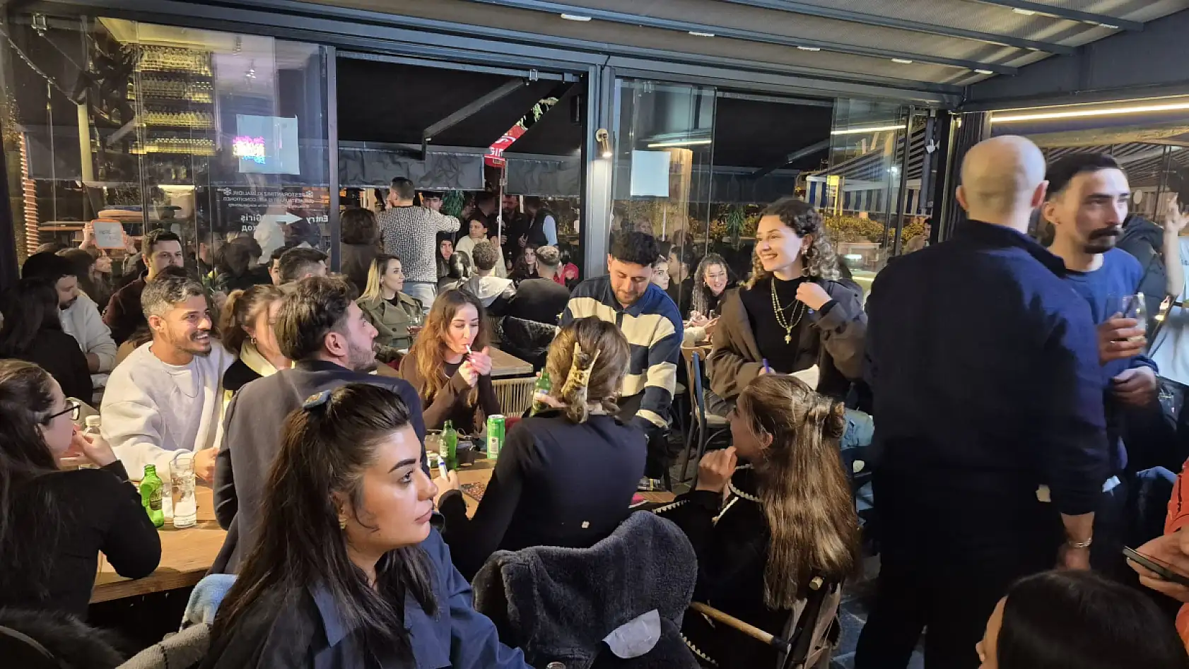 Fethiye' Rise Restoran'da 'Recep İvedik 2' temalı Quiz Night'a yoğun ilgi