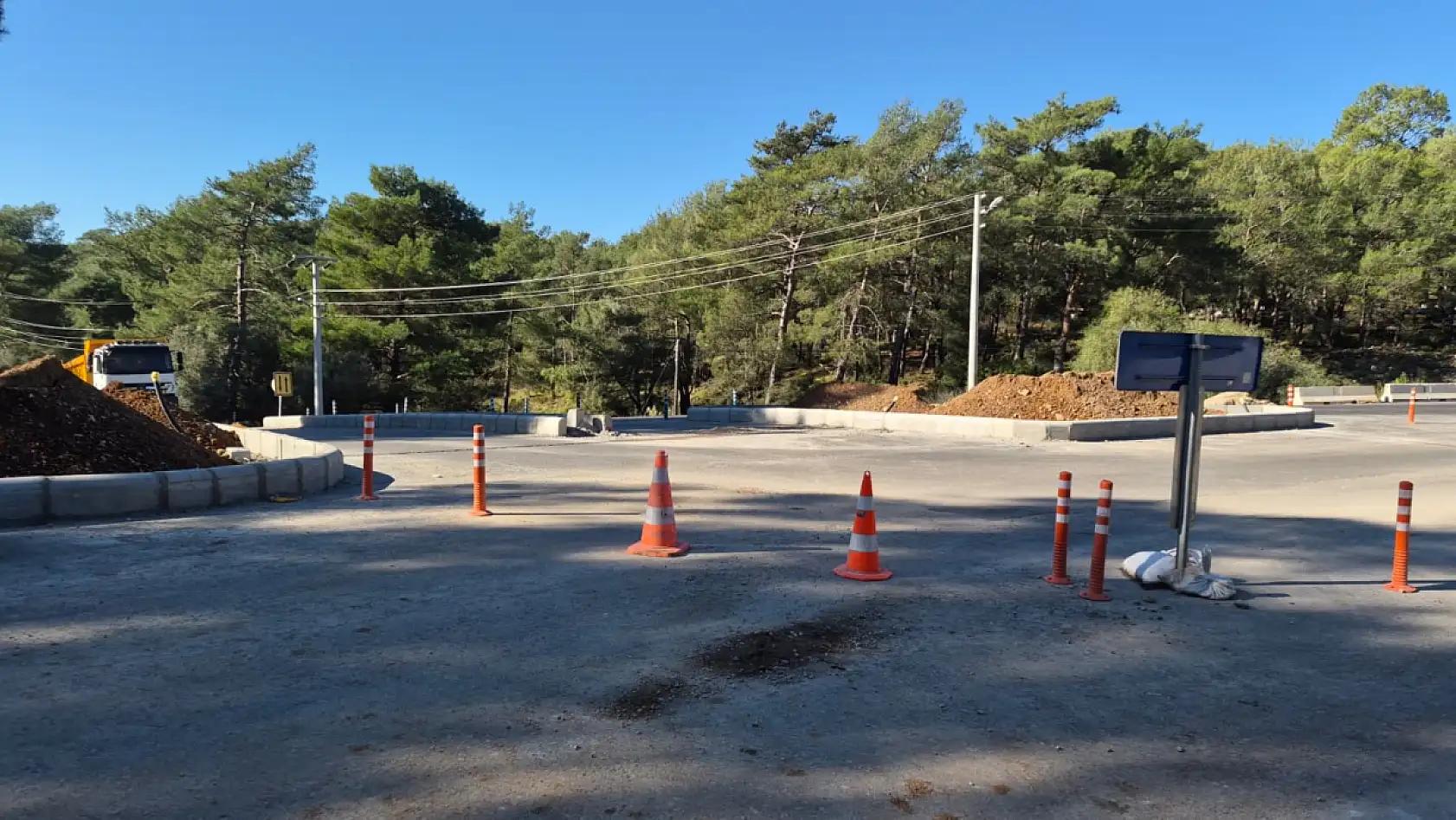 Fethiye-Ölüdeniz Yolunda Çalışmalar Sürüyor