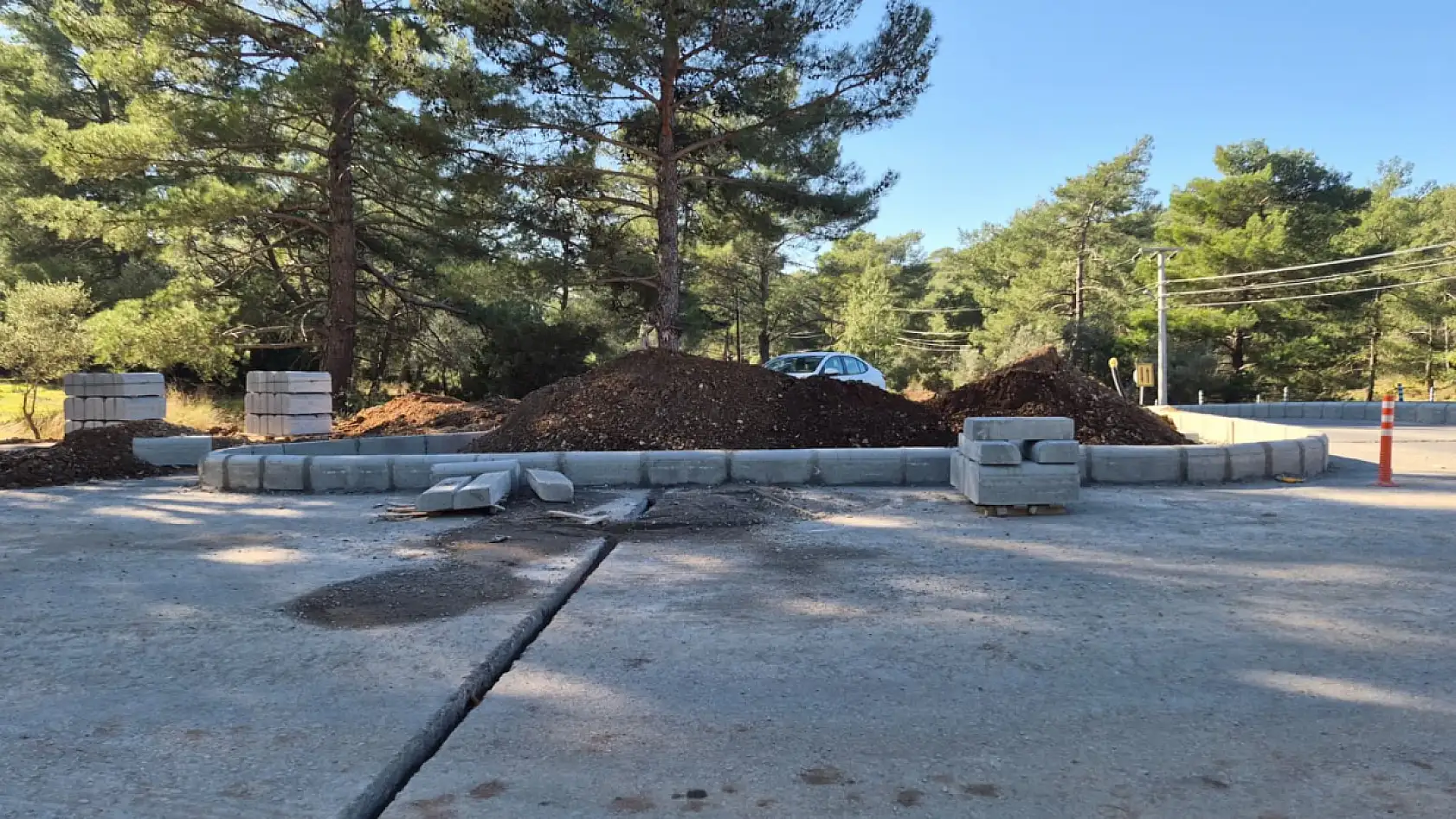 Fethiye-Ölüdeniz Yolunda Çalışmalar Sürüyor