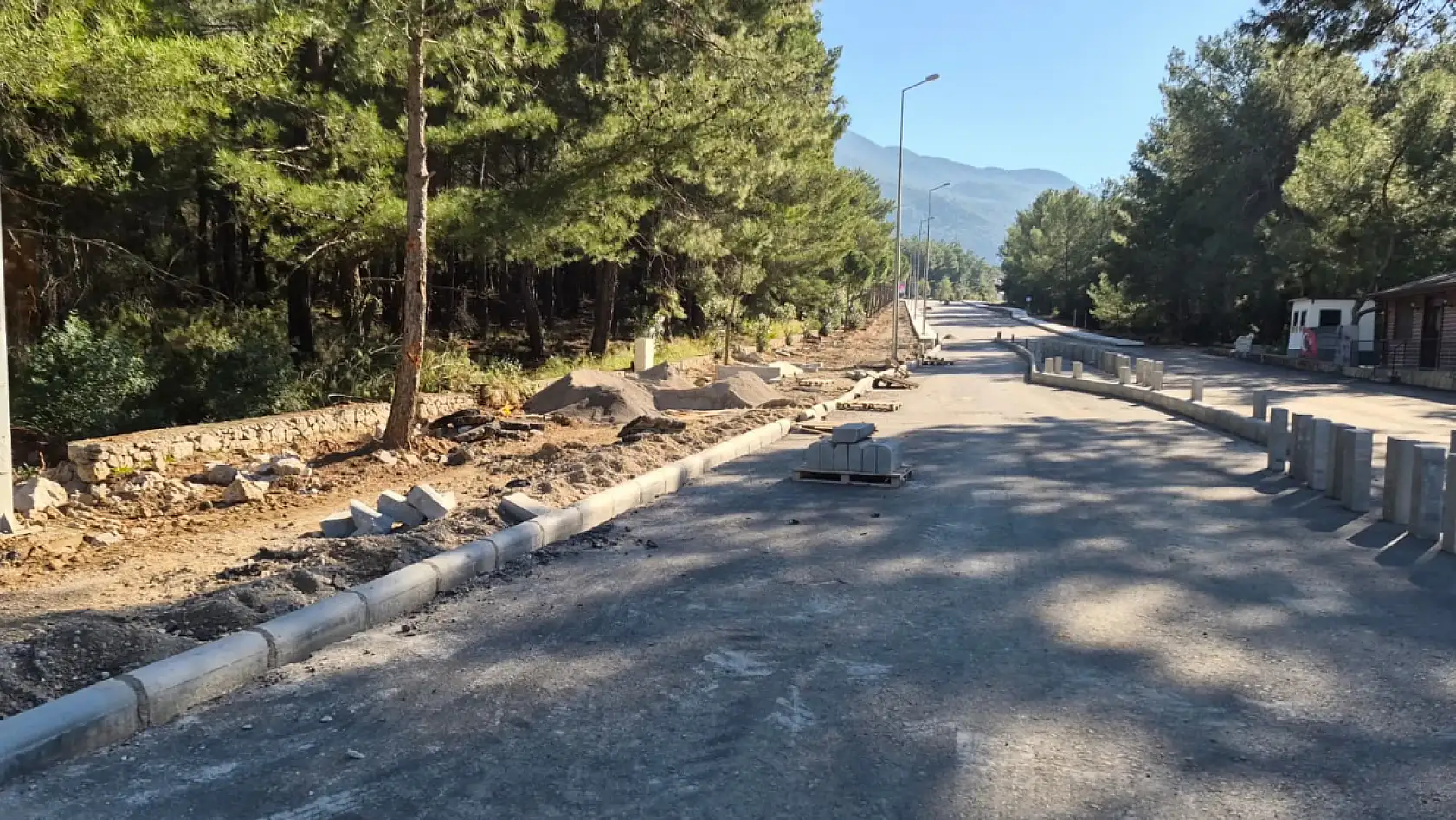 Fethiye-Ölüdeniz Yolunda Çalışmalar Sürüyor