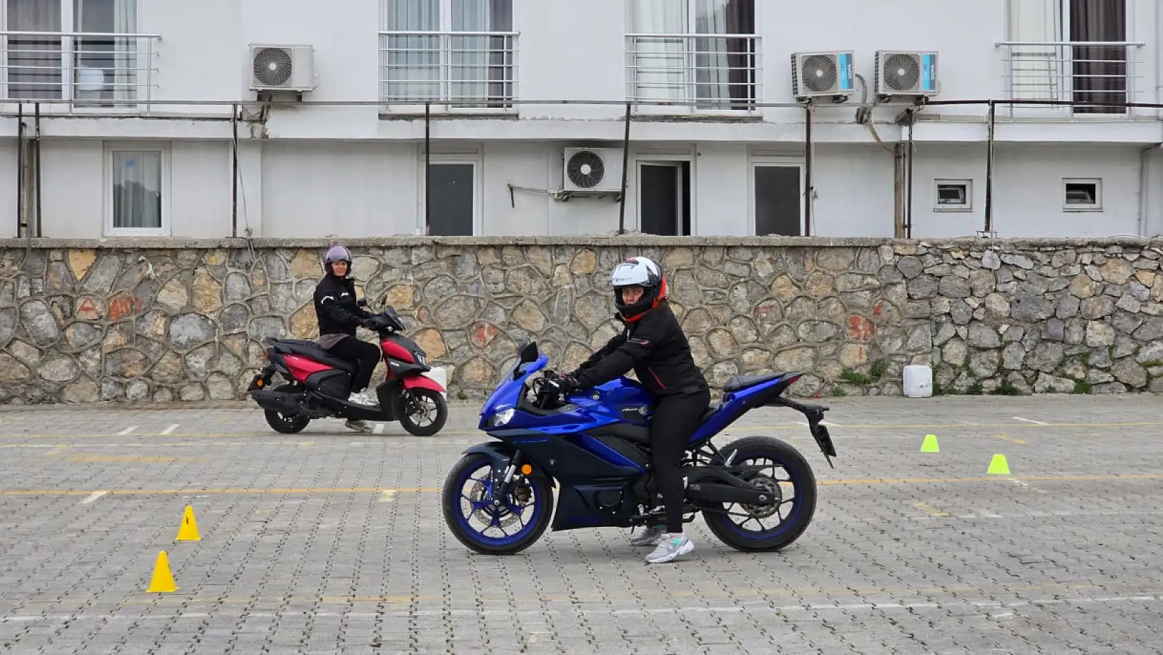 Fethiye'de motosiklet güvenliği ve ileri sürüş eğitimiyle trafikte kazalar azalacak
